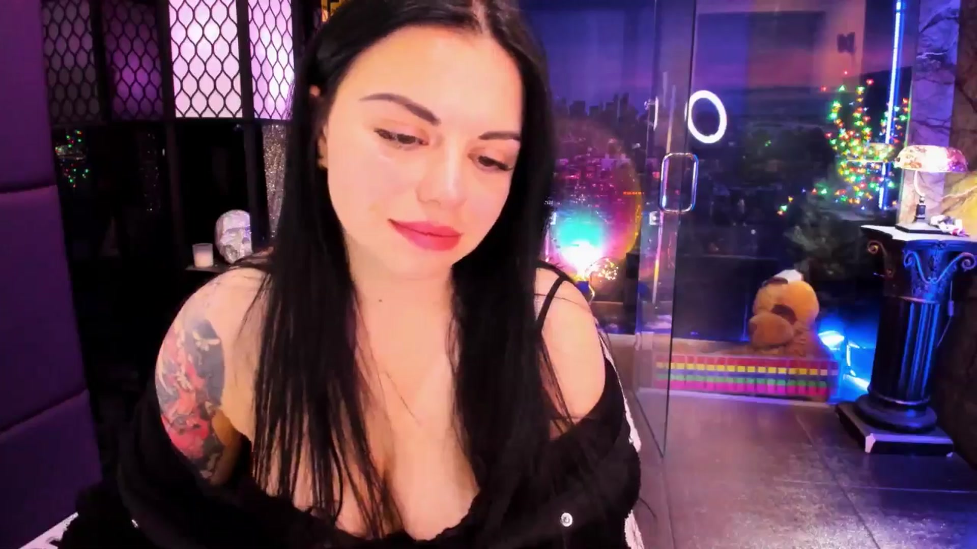 Gallery image thumbnail from sunn_o's myfreecams stream on, 01/15/2025, 12:26 image 6 of 20