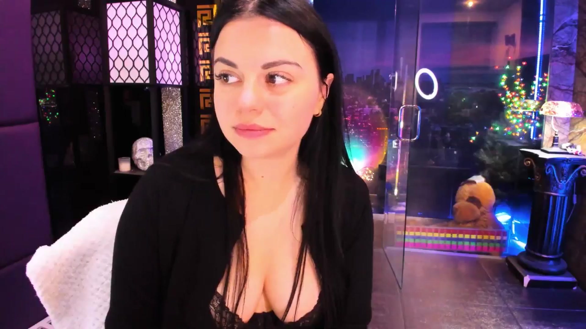 Gallery image thumbnail from sunn_o's myfreecams stream on, 01/20/2025, 11:56 image 5 of 20