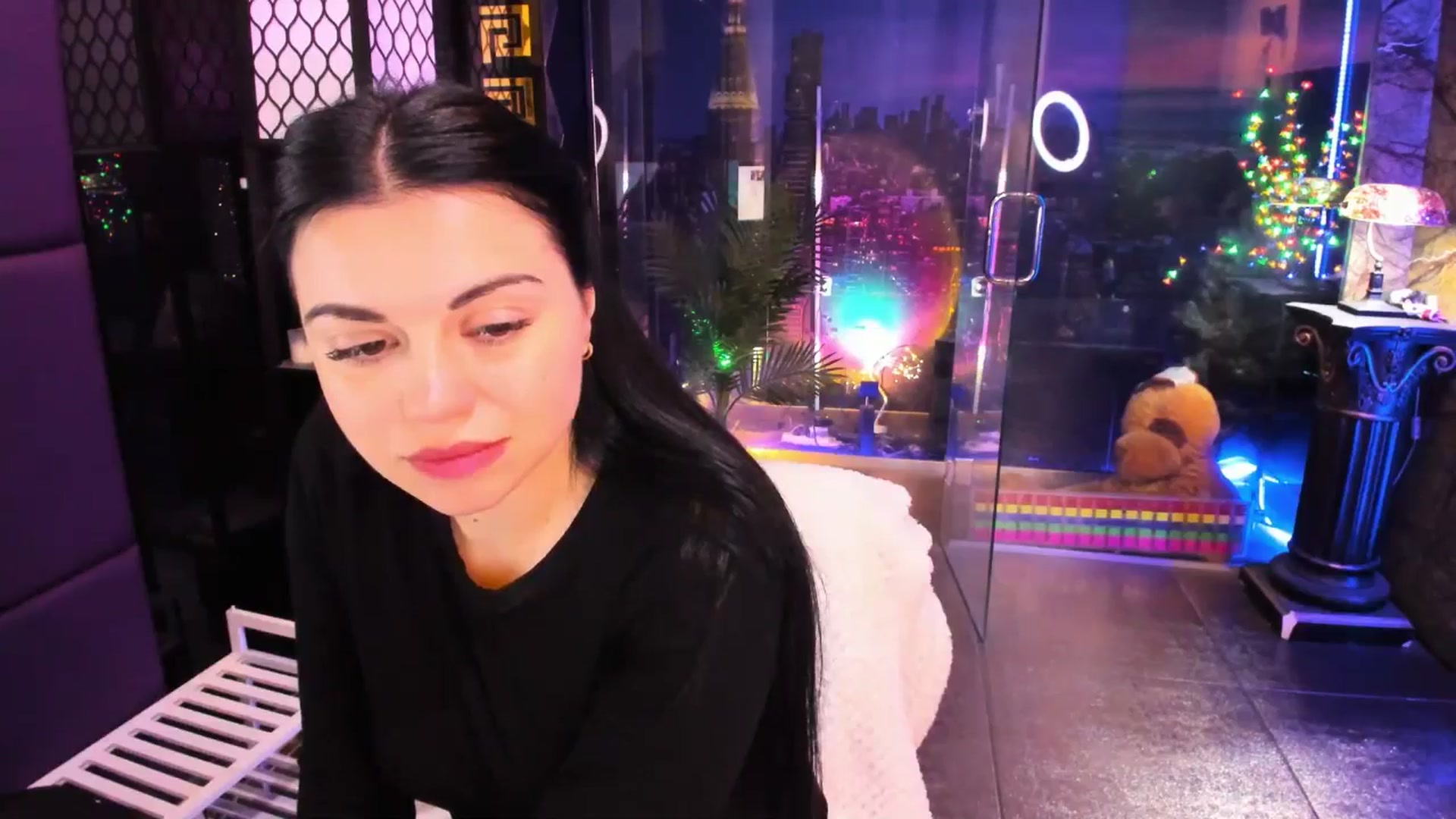 Gallery image thumbnail from sunn_o's myfreecams stream on, 01/21/2025, 11:52 image 4 of 20