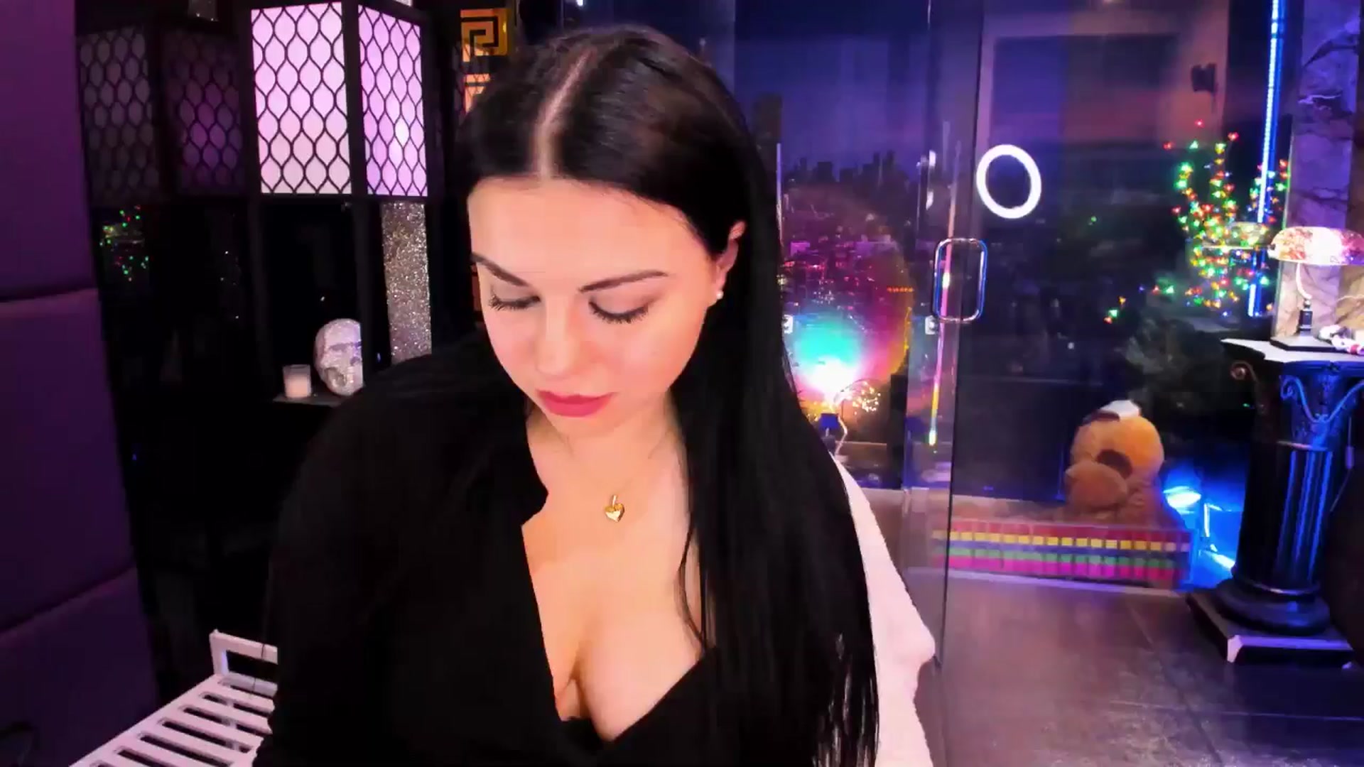 Gallery image thumbnail from sunn_o's myfreecams stream on, 01/30/2025, 11:03 image 16 of 20