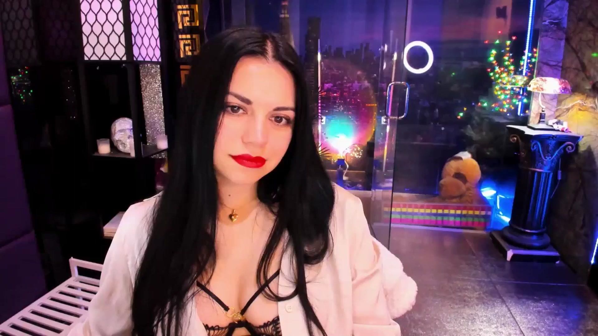 Gallery image thumbnail from sunn_o's myfreecams stream on, 01/31/2025, 11:25 image 17 of 20