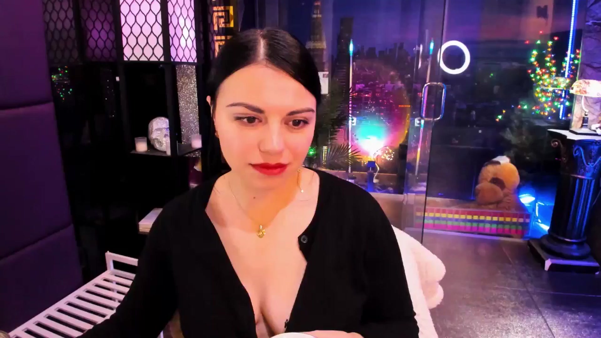 Gallery image thumbnail from sunn_o's myfreecams stream on, 02/04/2025, 10:34 image 19 of 20
