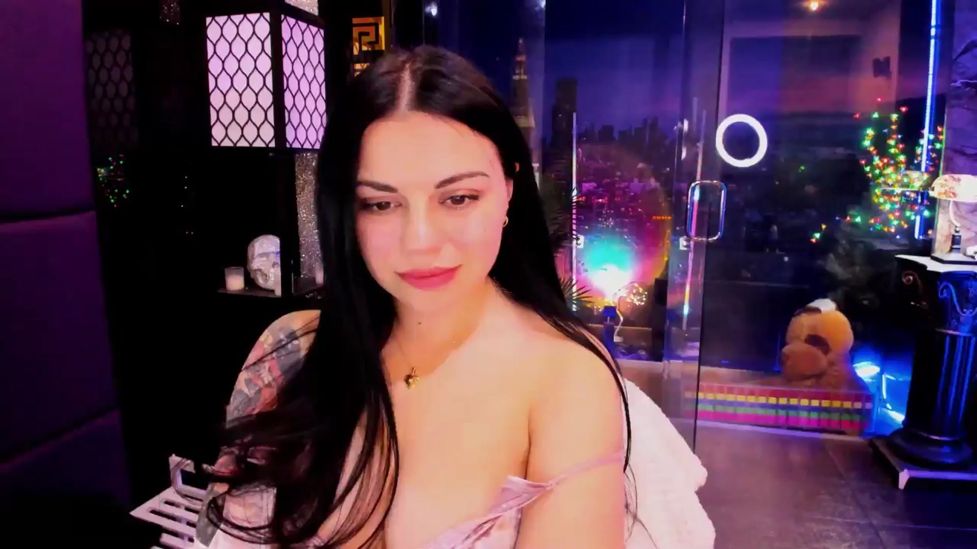 Gallery image thumbnail from sunn_o's myfreecams stream on, 02/11/2025, 09:51 image 12 of 20