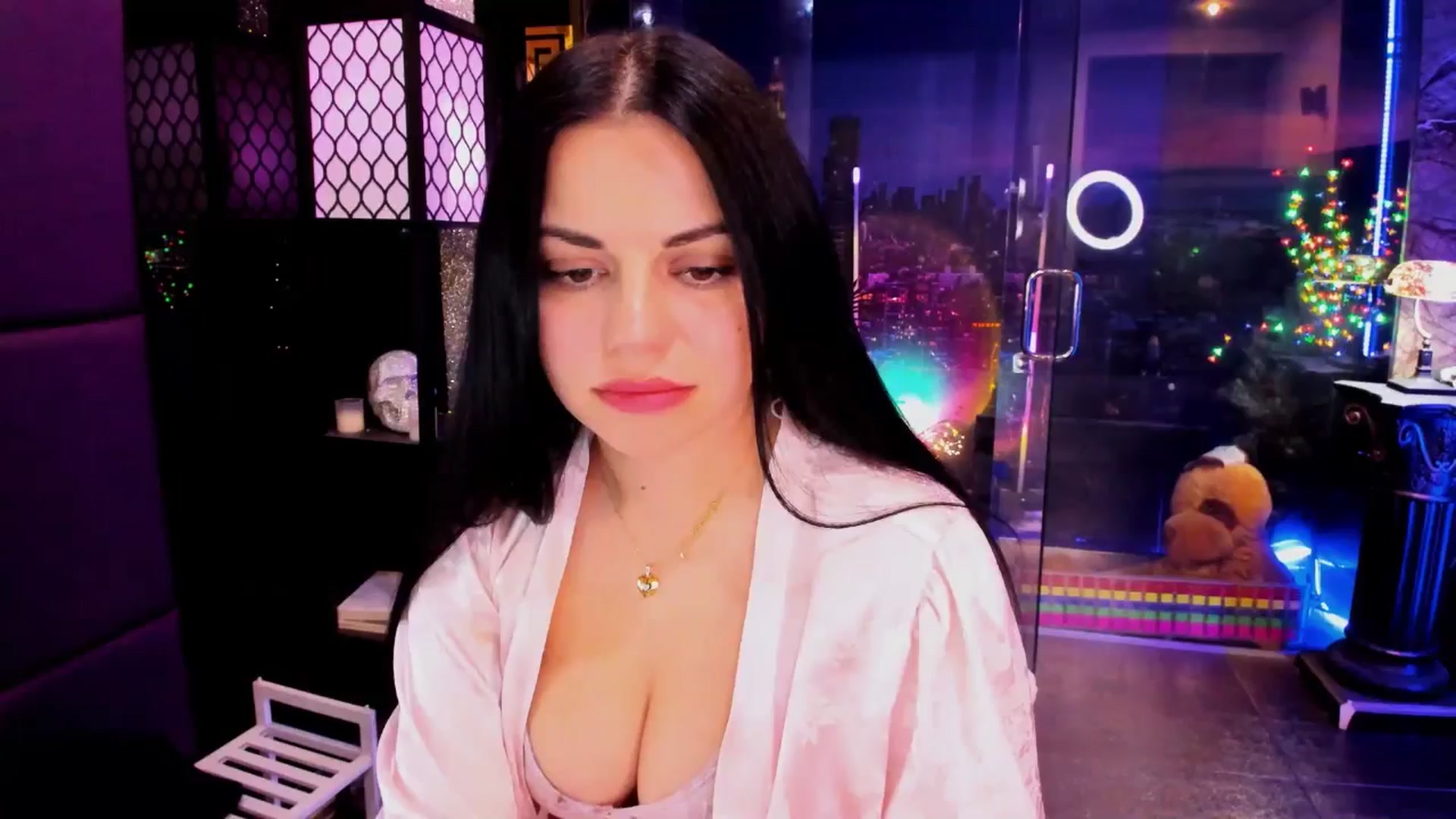 Gallery image thumbnail from sunn_o's myfreecams stream on, 02/11/2025, 10:39 image 9 of 20