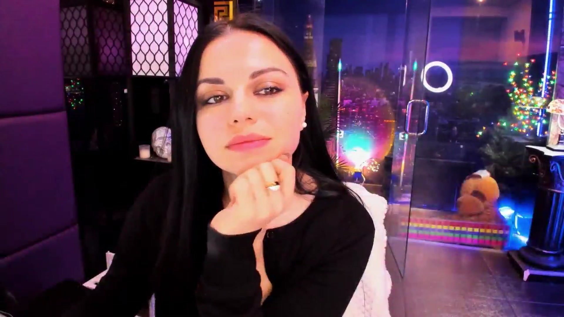 Gallery image thumbnail from sunn_o's myfreecams stream on, 02/13/2025, 10:40 image 18 of 20