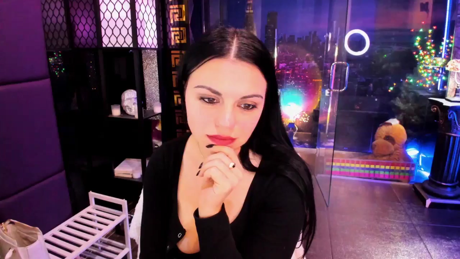 Gallery image thumbnail from sunn_o's myfreecams stream on, 02/15/2025, 14:29 image 16 of 20