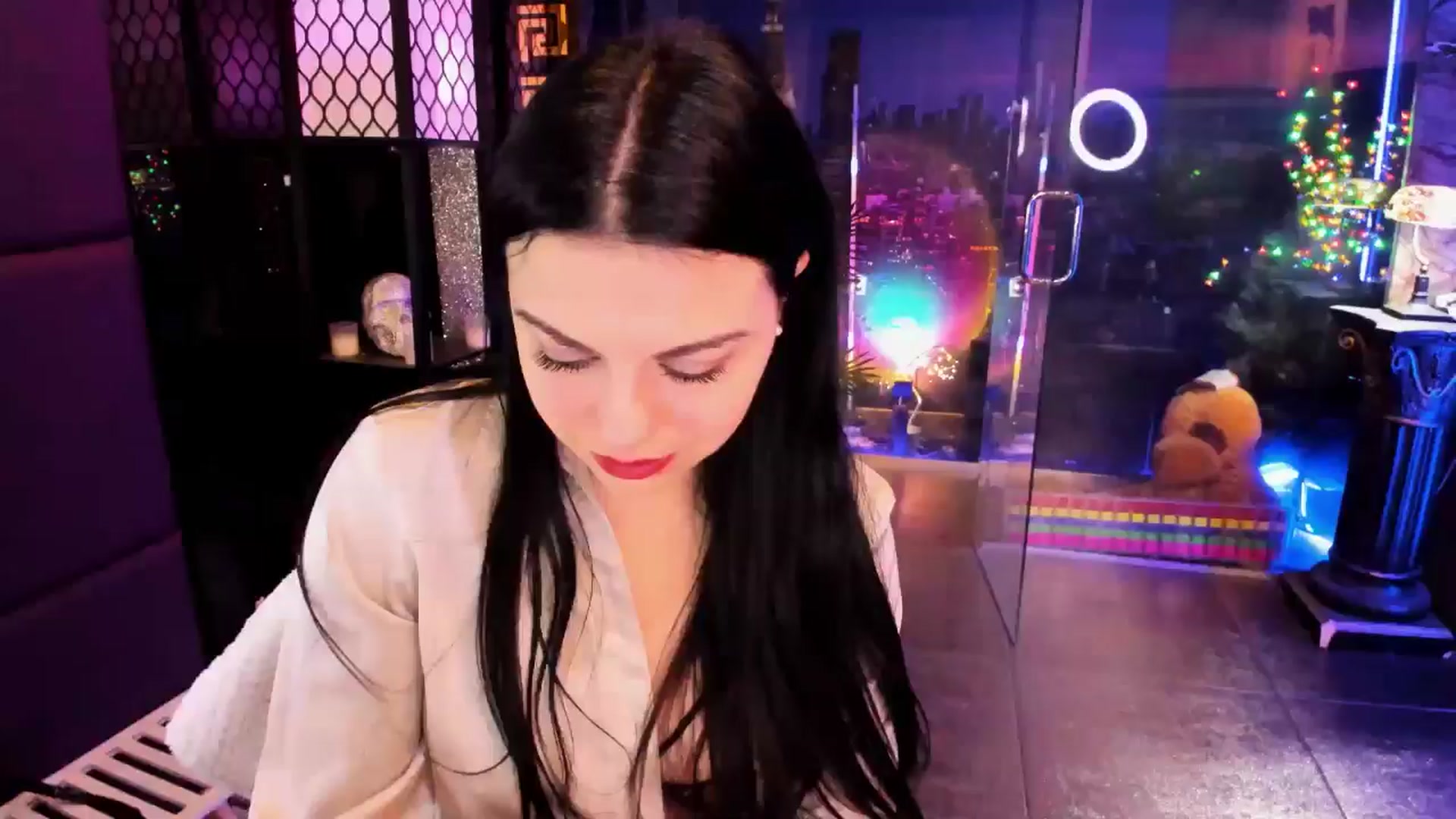Gallery image thumbnail from sunn_o's myfreecams stream on, 02/18/2025, 08:42 image 7 of 20