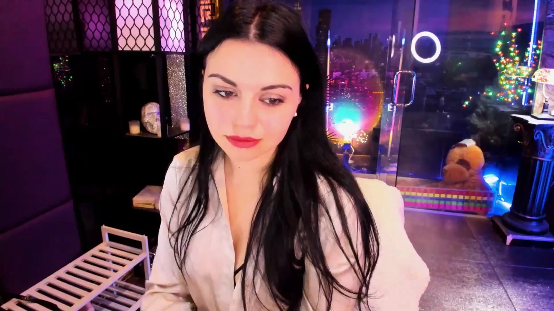 Gallery image thumbnail from sunn_o's myfreecams stream on, 02/18/2025, 09:27 image 6 of 20