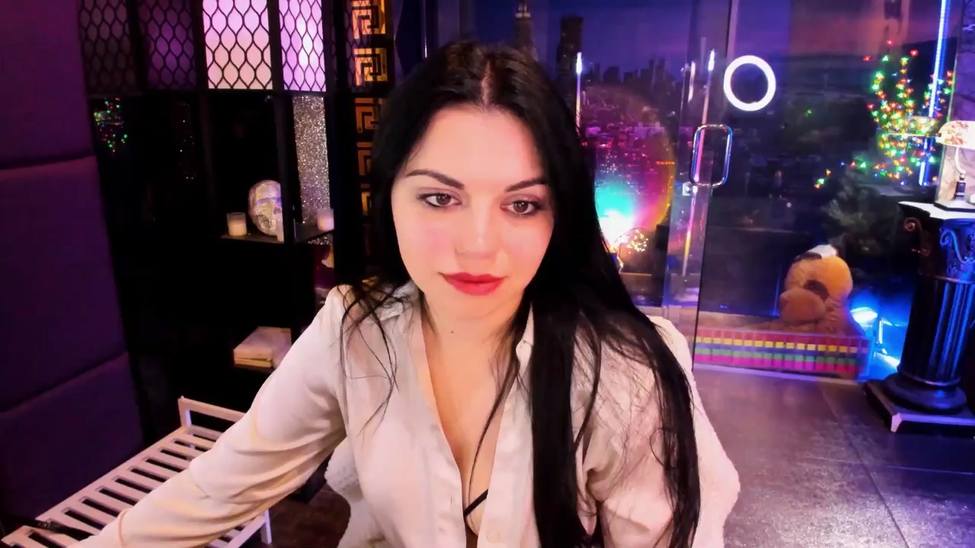 Gallery image thumbnail from sunn_o's myfreecams stream on, 02/18/2025, 09:27 image 9 of 20