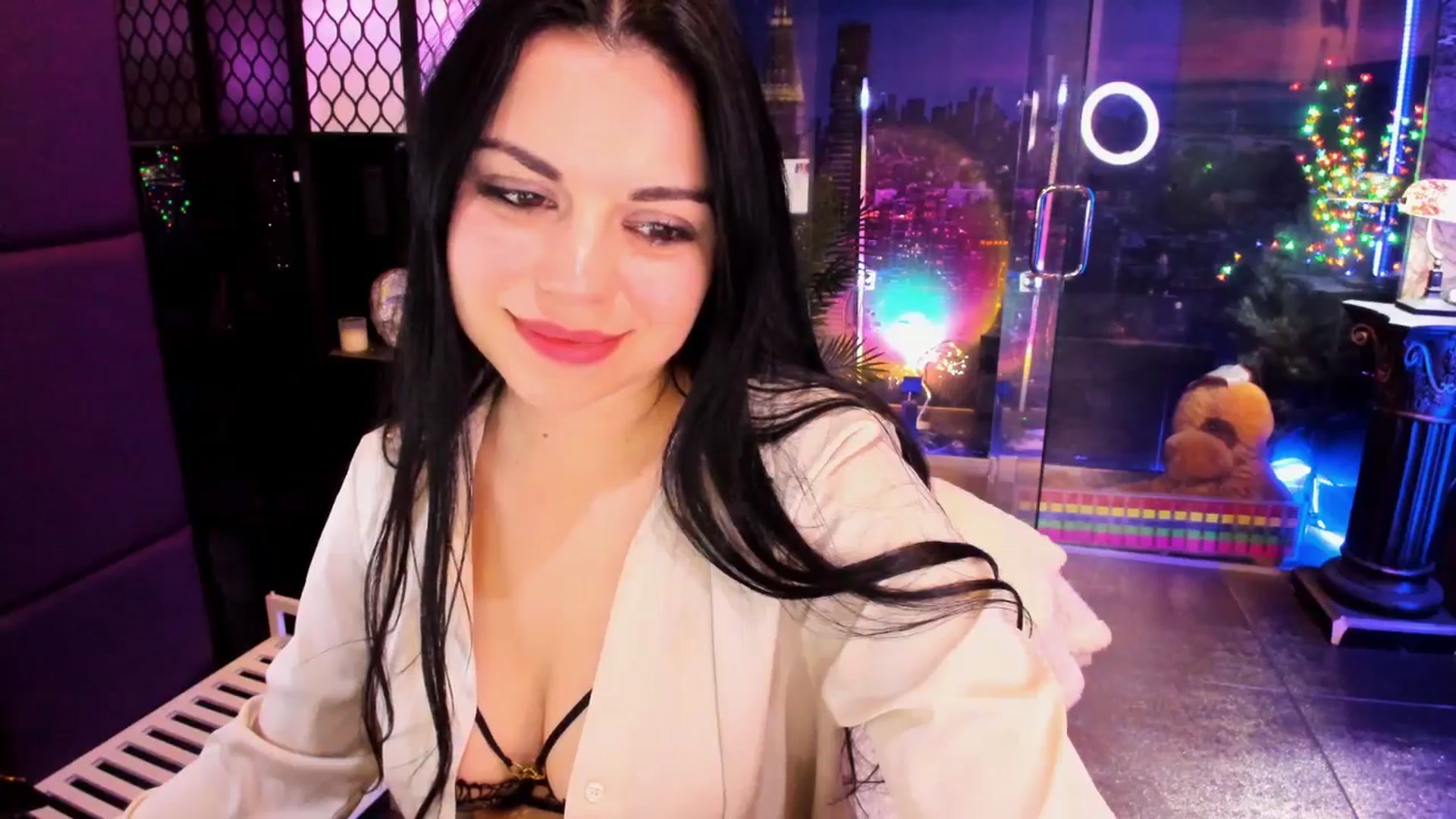 Gallery image thumbnail from sunn_o's myfreecams stream on, 02/18/2025, 12:53 image 9 of 20