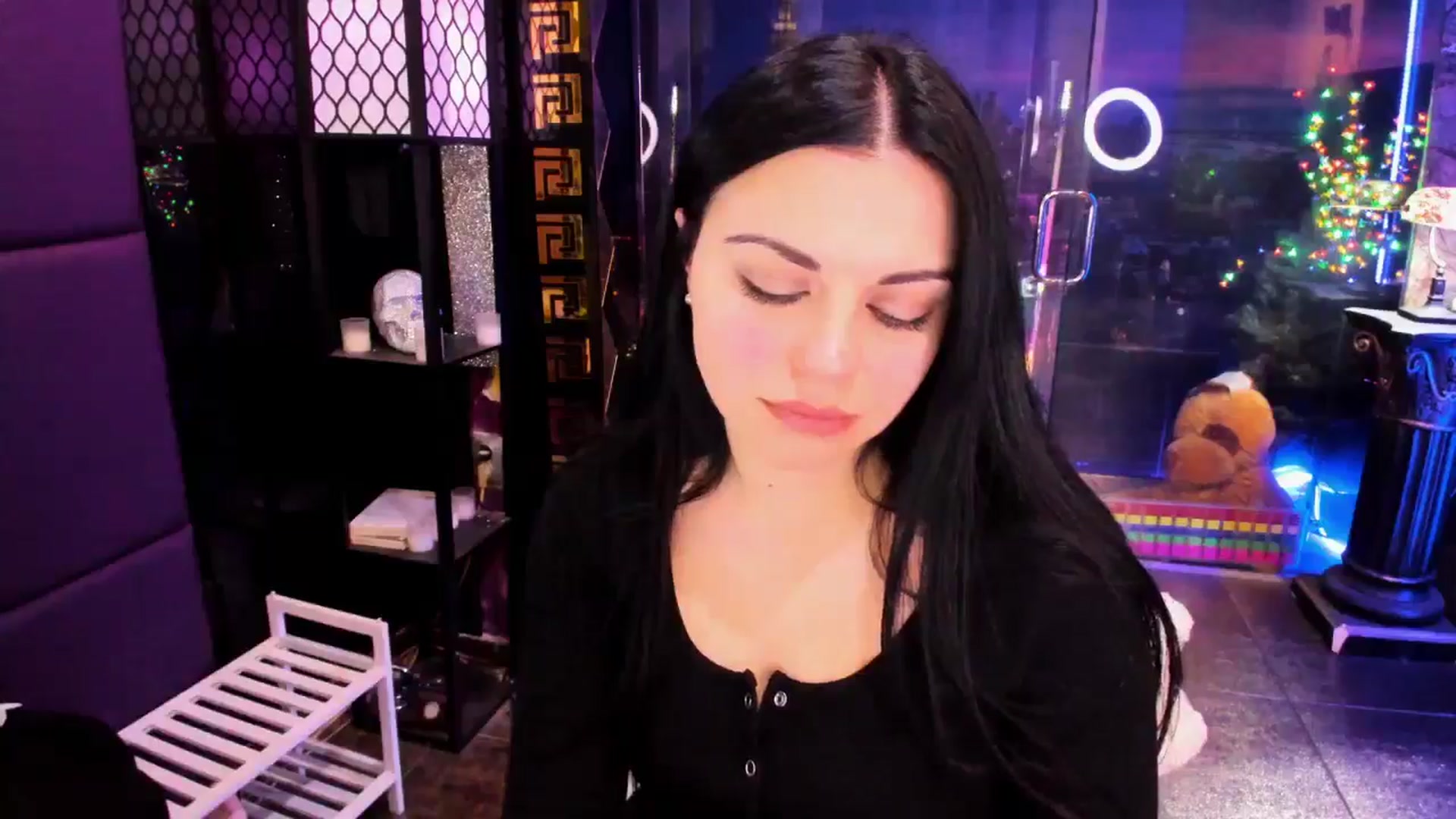 Gallery image thumbnail from sunn_o's myfreecams stream on, 02/19/2025, 10:10 image 3 of 20