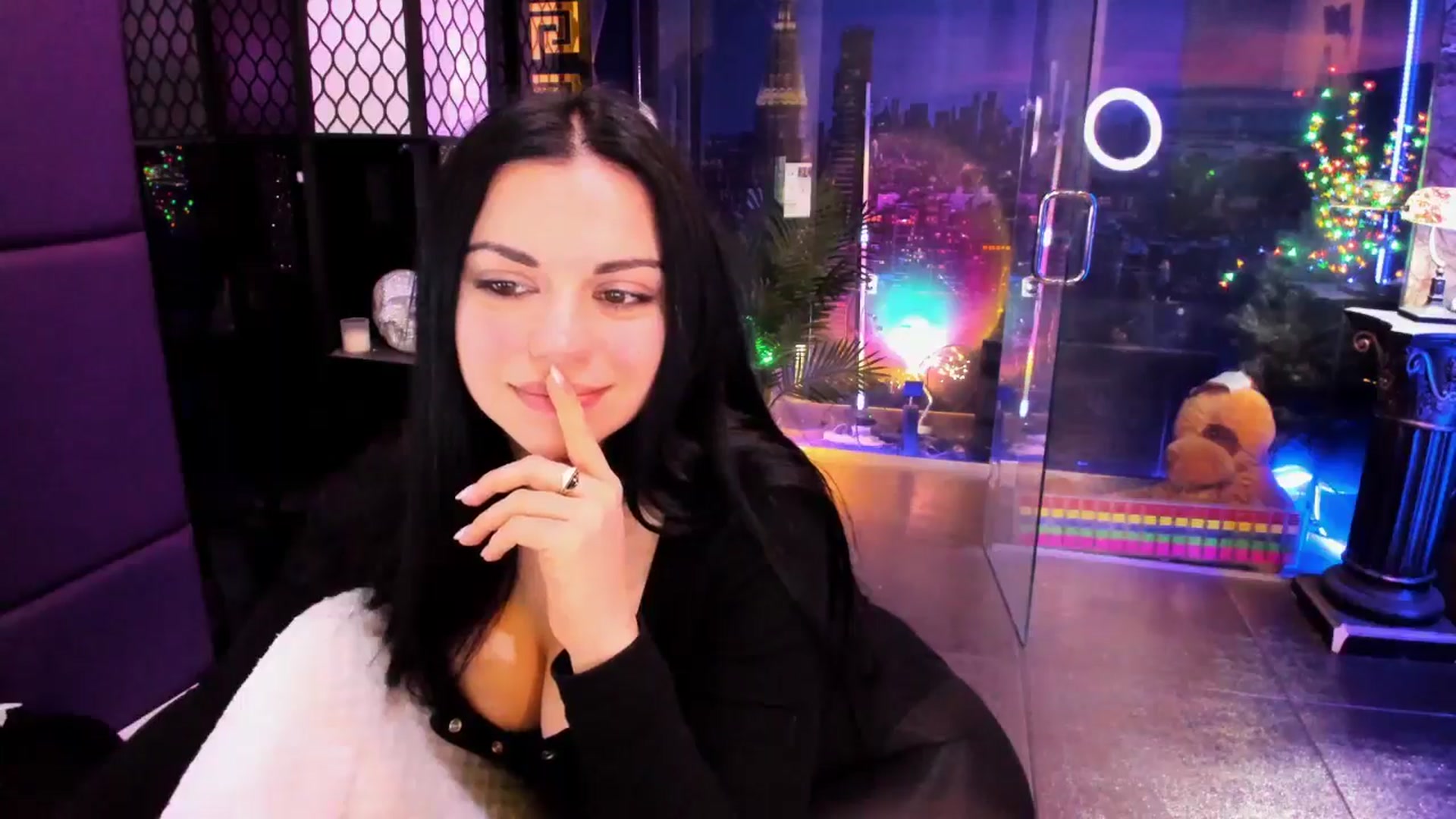 Gallery image thumbnail from sunn_o's myfreecams stream on, 02/19/2025, 10:10 image 19 of 20
