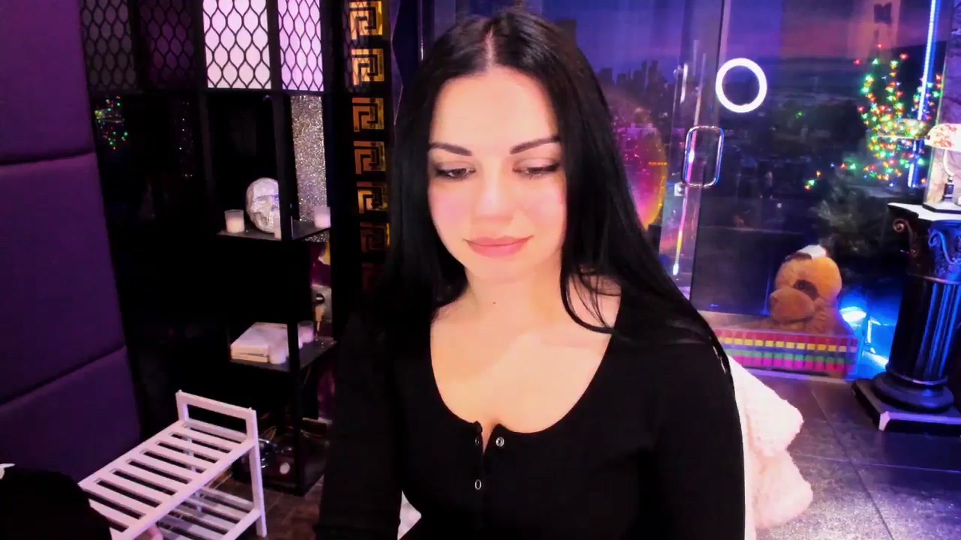 Gallery image thumbnail from sunn_o's myfreecams stream on, 02/19/2025, 10:10 image 2 of 20