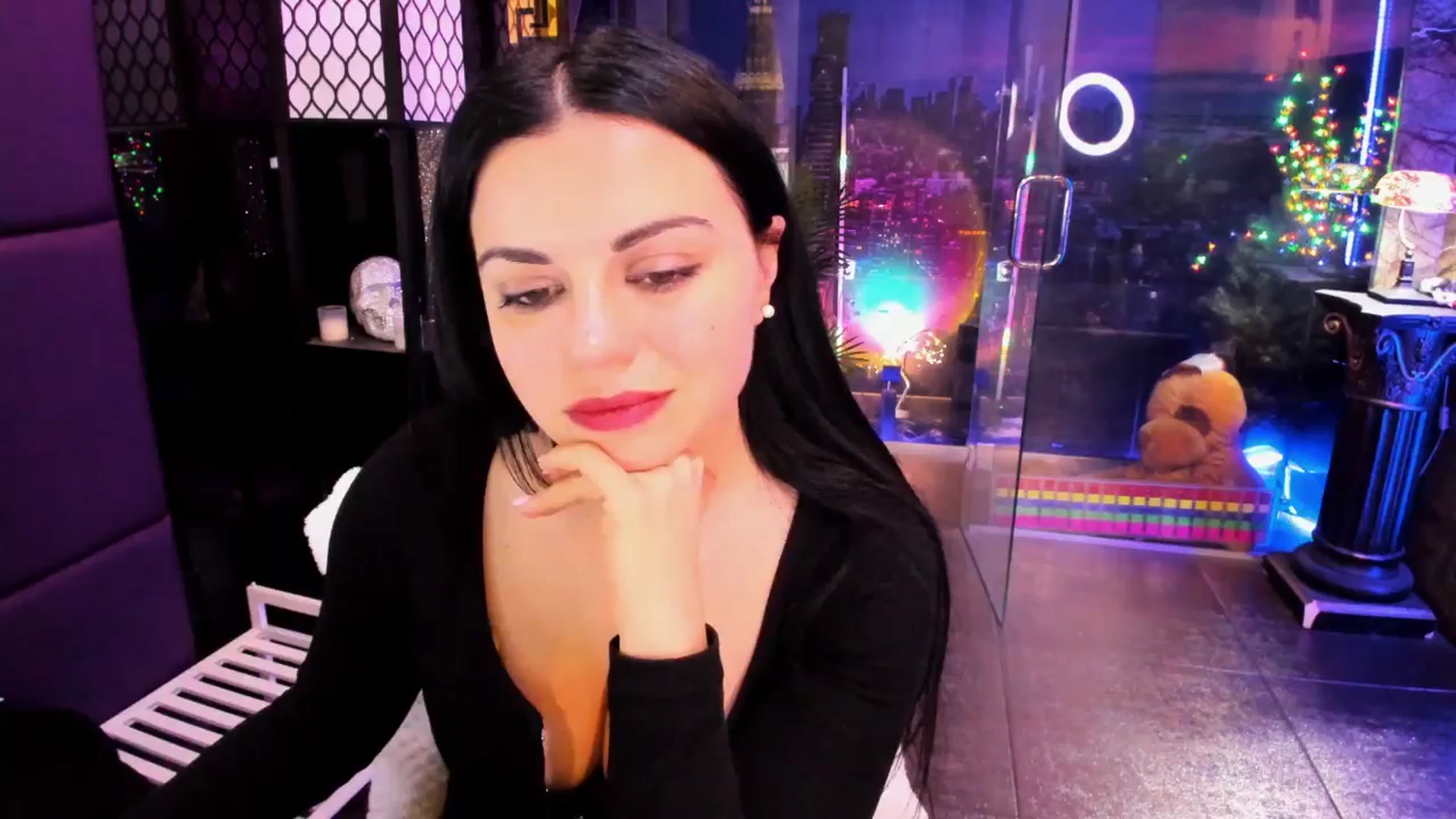 Gallery image thumbnail from sunn_o's myfreecams stream on, 02/19/2025, 12:59 image 10 of 20