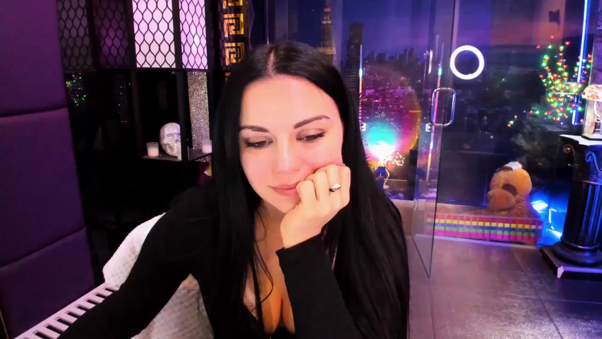 Gallery image thumbnail from sunn_o's myfreecams stream on, 02/23/2025, 15:01 image 12 of 20