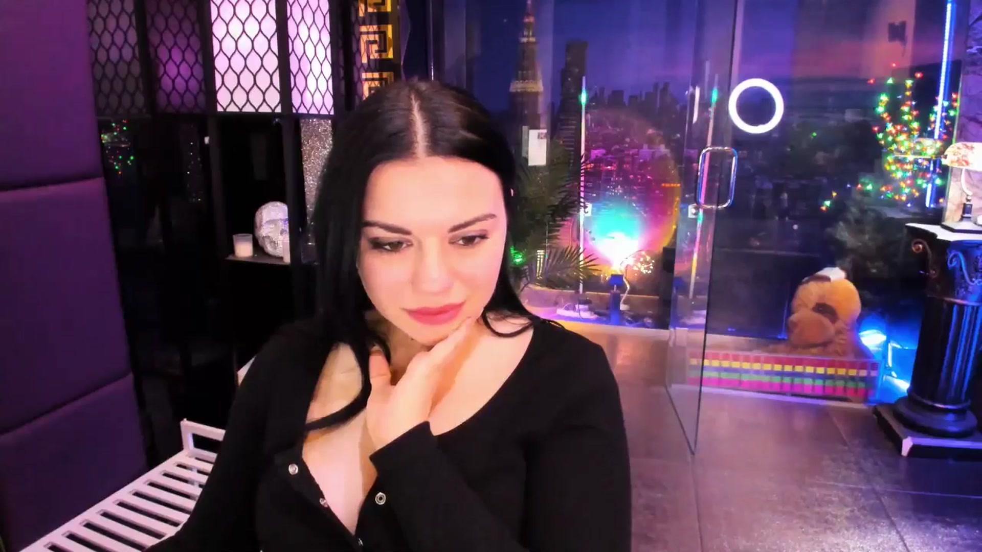 Gallery image thumbnail from sunn_o's myfreecams stream on, 03/04/2025, 10:53 image 12 of 20