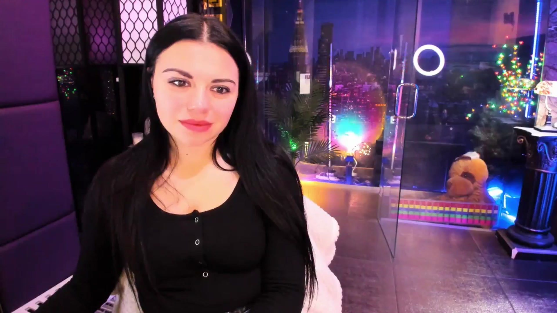 Gallery image thumbnail from sunn_o's myfreecams stream on, 03/04/2025, 10:53 image 7 of 20