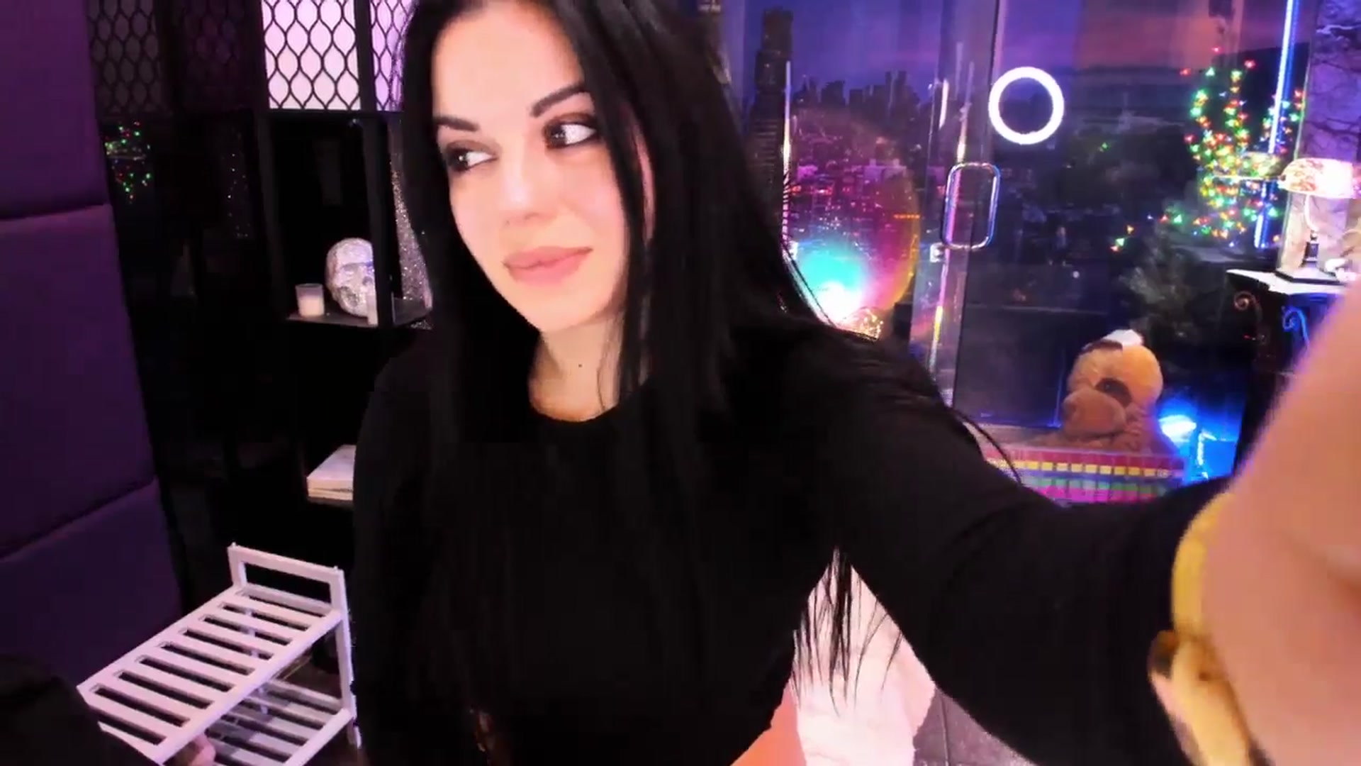 Gallery image thumbnail from sunn_o's myfreecams stream on, 03/06/2025, 10:02 image 12 of 20