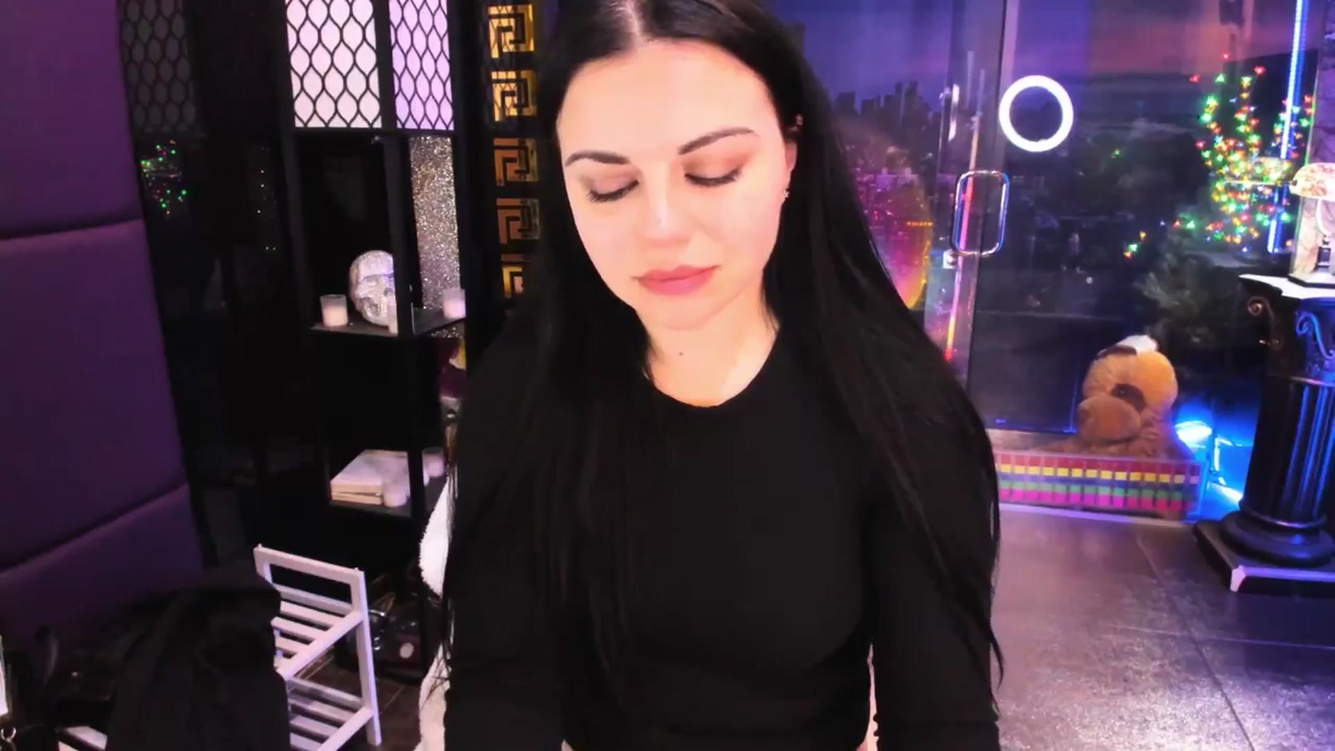 Gallery image thumbnail from sunn_o's myfreecams stream on, 03/06/2025, 12:03 image 3 of 20