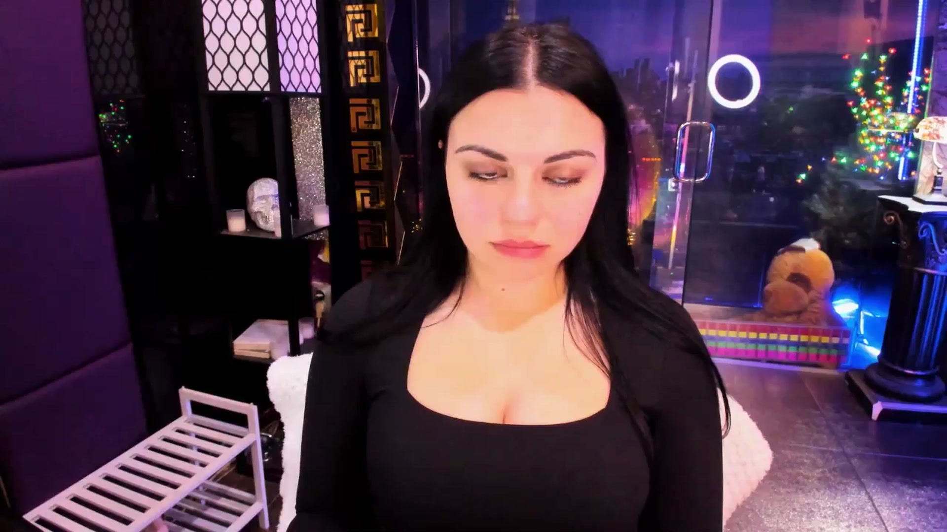 Gallery image thumbnail from sunn_o's myfreecams stream on, 03/07/2025, 12:16 image 5 of 20