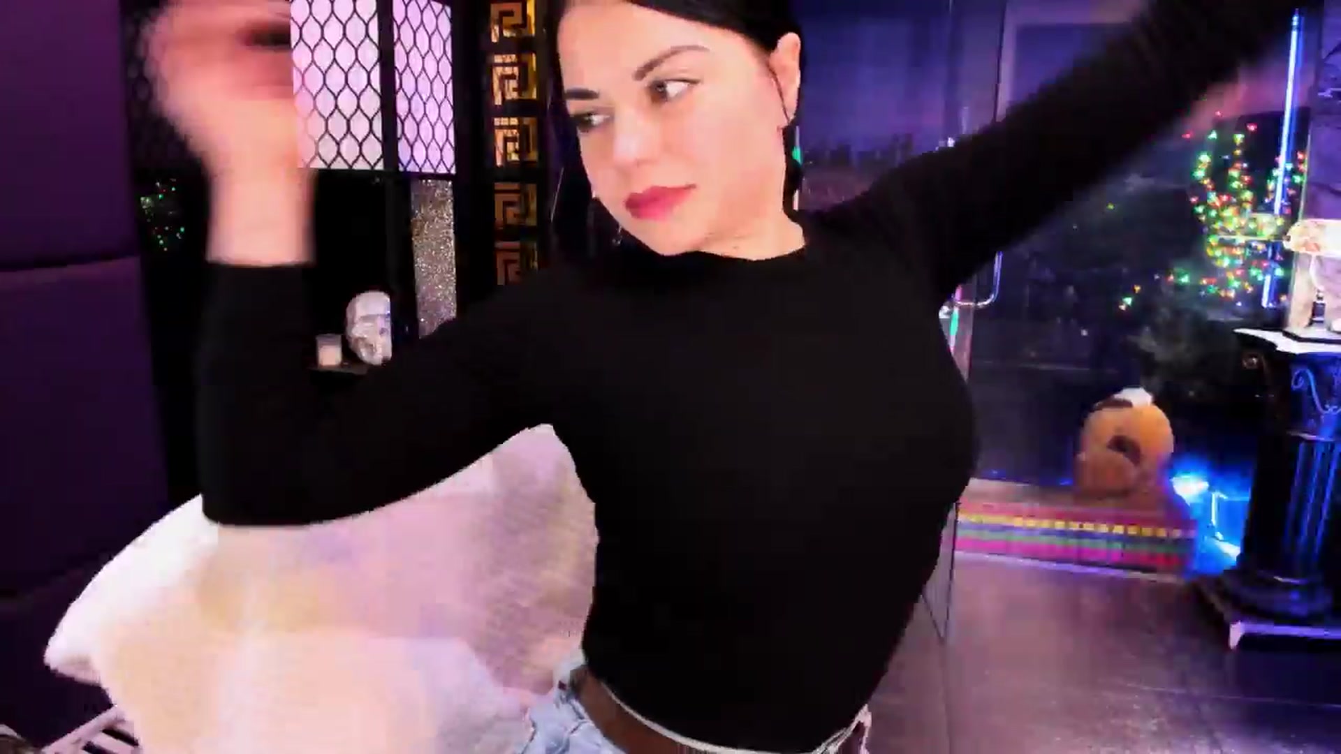 Gallery image thumbnail from sunn_o's myfreecams stream on, 03/10/2025, 08:57 image 19 of 20