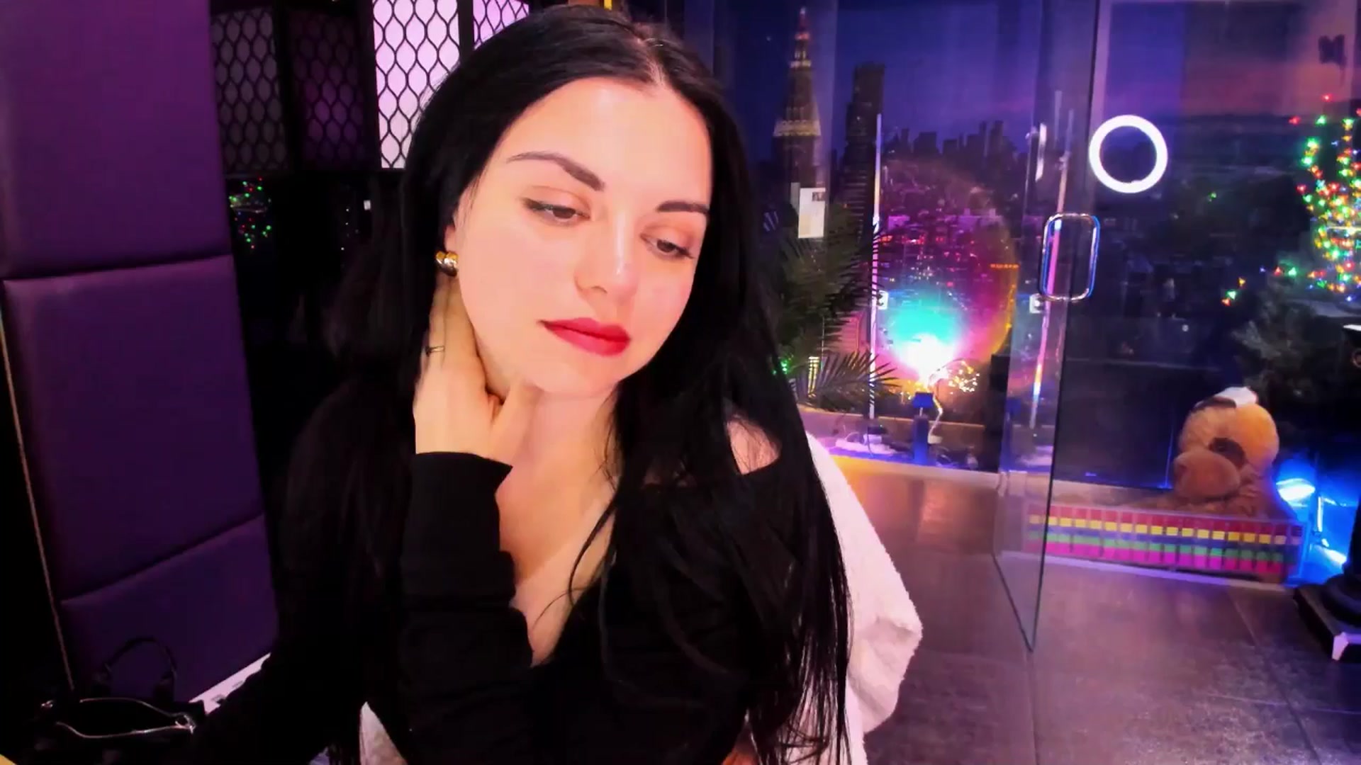 Gallery image thumbnail from sunn_o's myfreecams stream on, 03/11/2025, 12:16 image 11 of 20