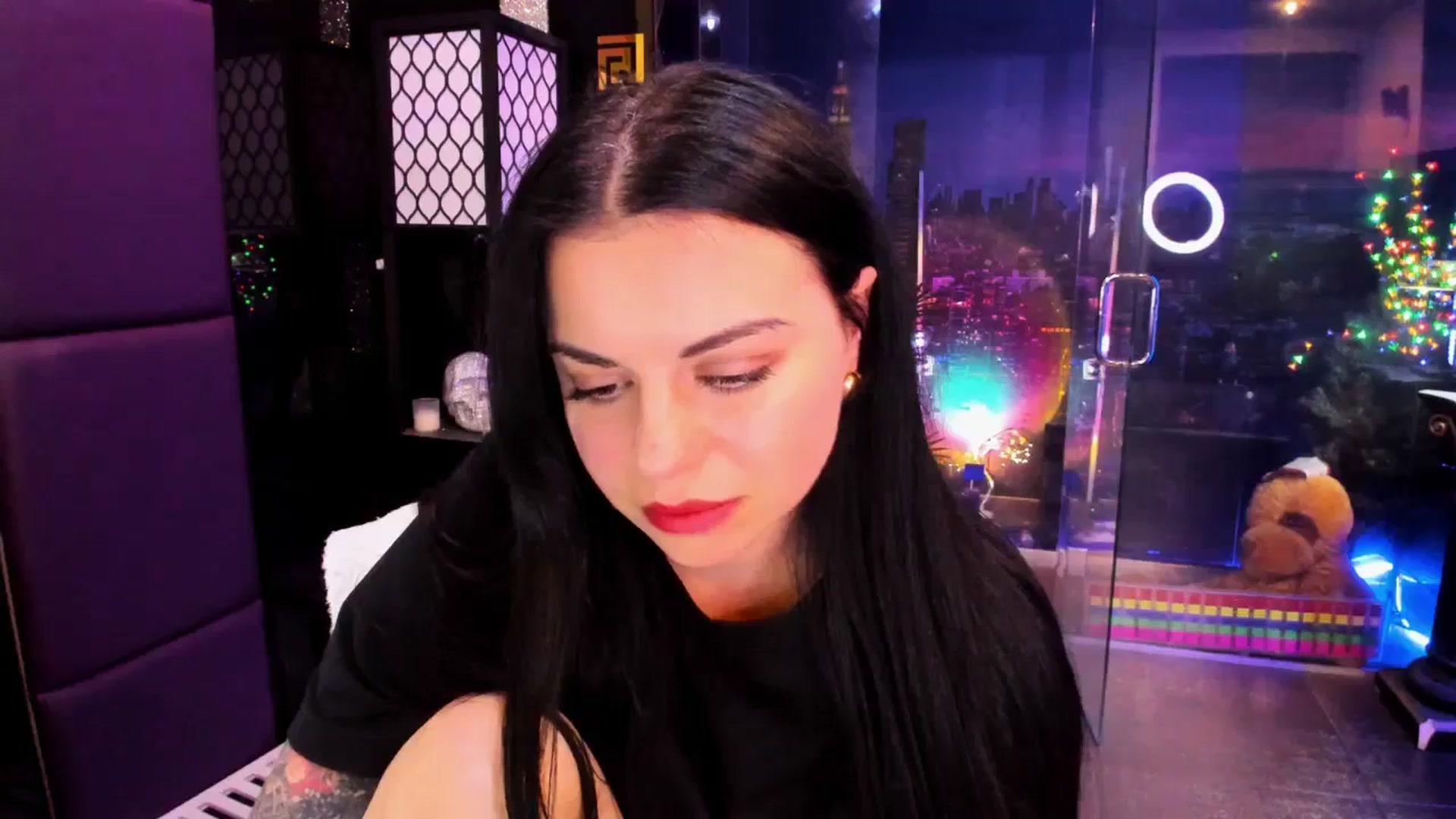 Gallery image thumbnail from sunn_o's myfreecams stream on, 03/13/2025, 09:25 image 18 of 20