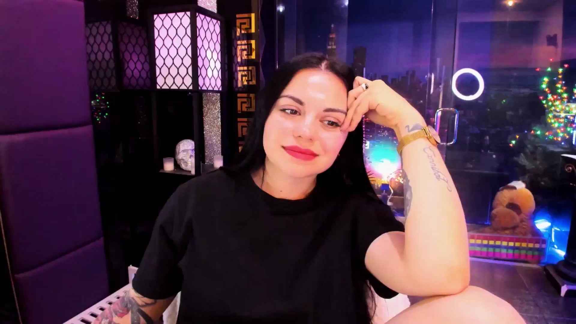 Gallery image thumbnail from sunn_o's myfreecams stream on, 03/13/2025, 11:12 image 8 of 20