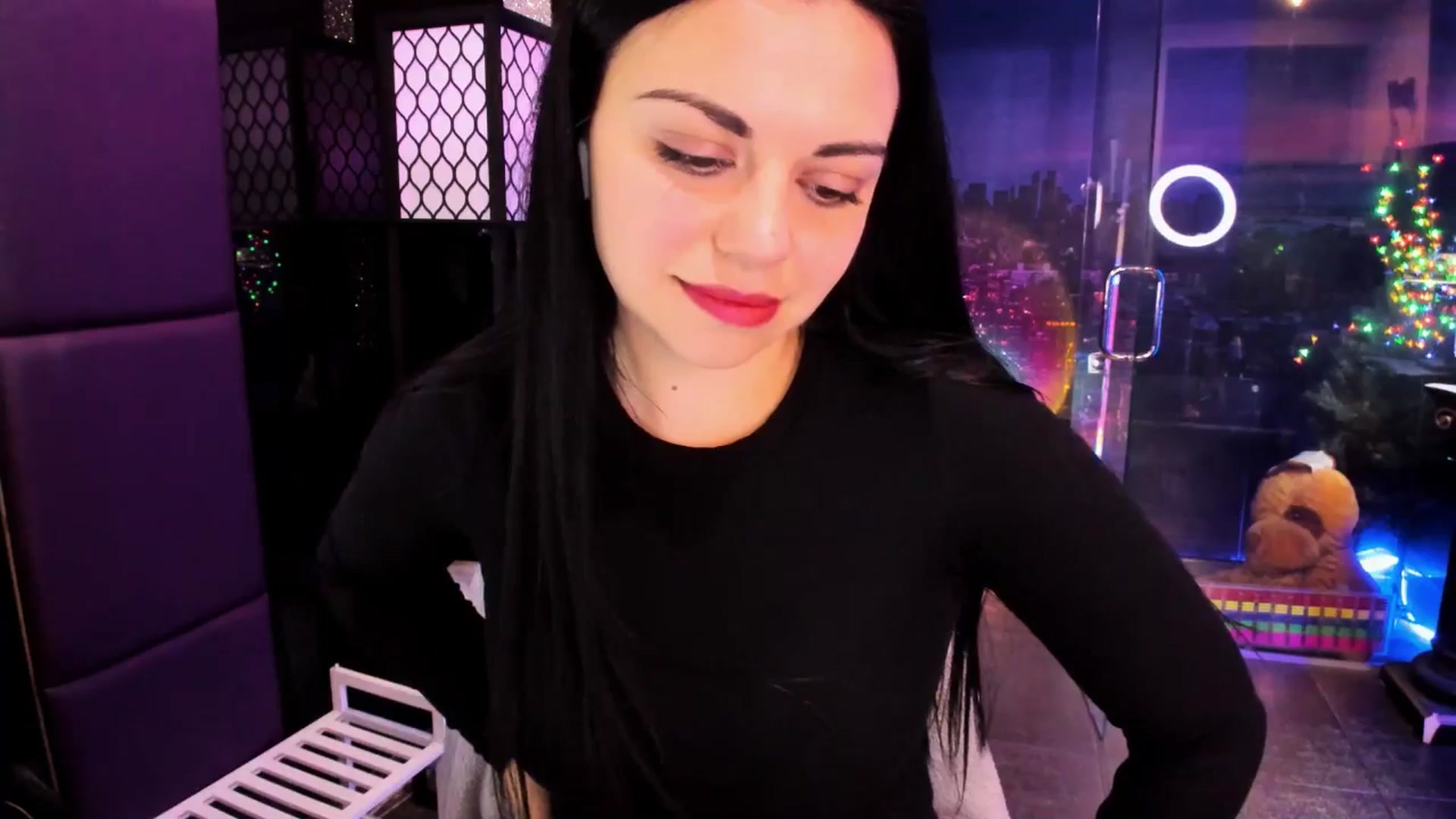 Gallery image thumbnail from sunn_o's myfreecams stream on, 03/18/2025, 08:28 image 15 of 20