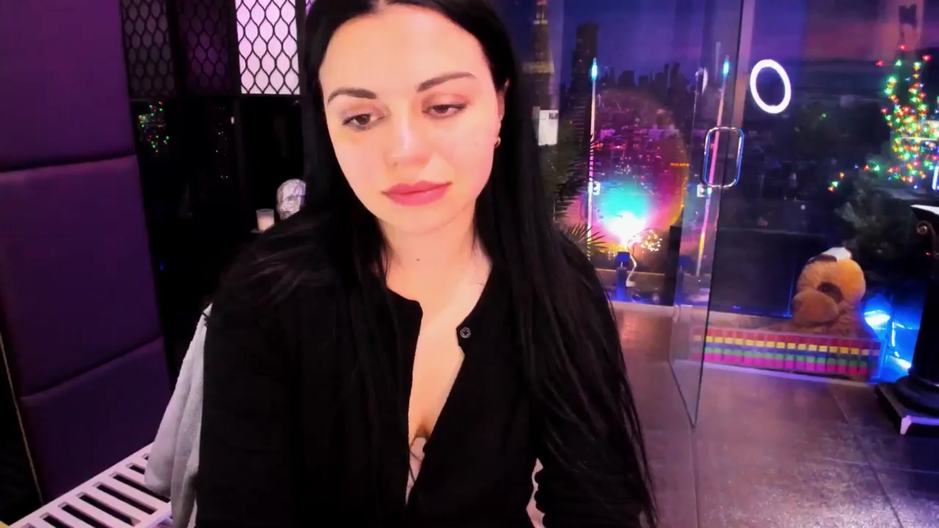 Gallery image thumbnail from sunn_o's myfreecams stream on, 03/19/2025, 10:25 image 12 of 20