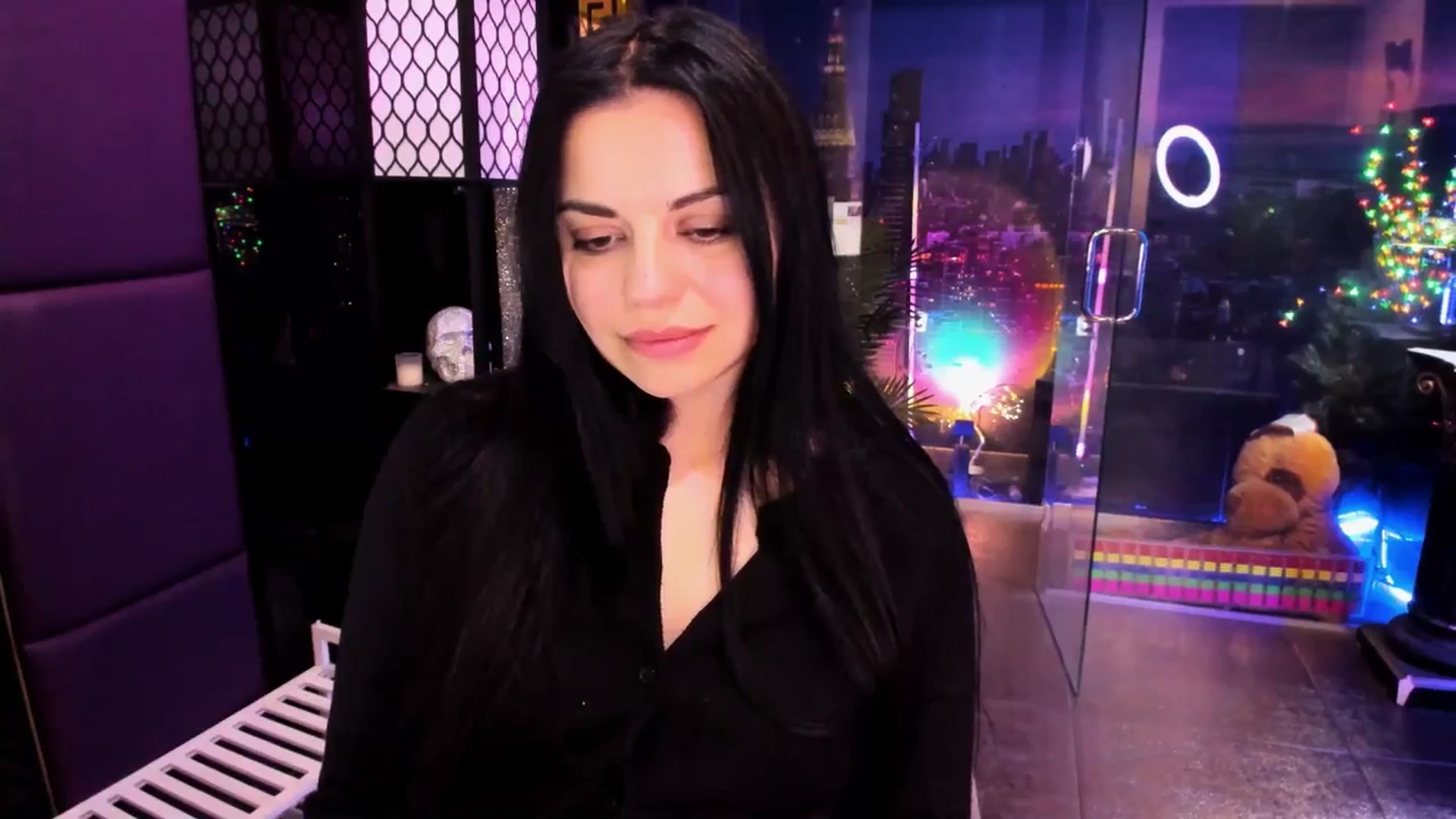 Gallery image thumbnail from sunn_o's myfreecams stream on, 03/19/2025, 12:14 image 18 of 20