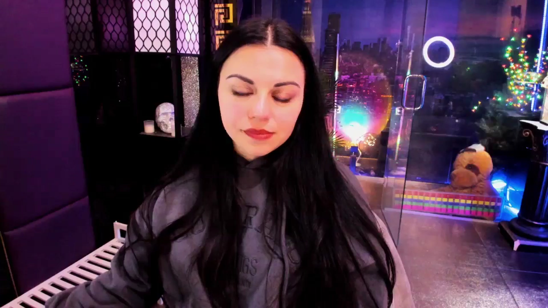 Gallery image thumbnail from sunn_o's myfreecams stream on, 03/29/2025, 10:14 image 18 of 20