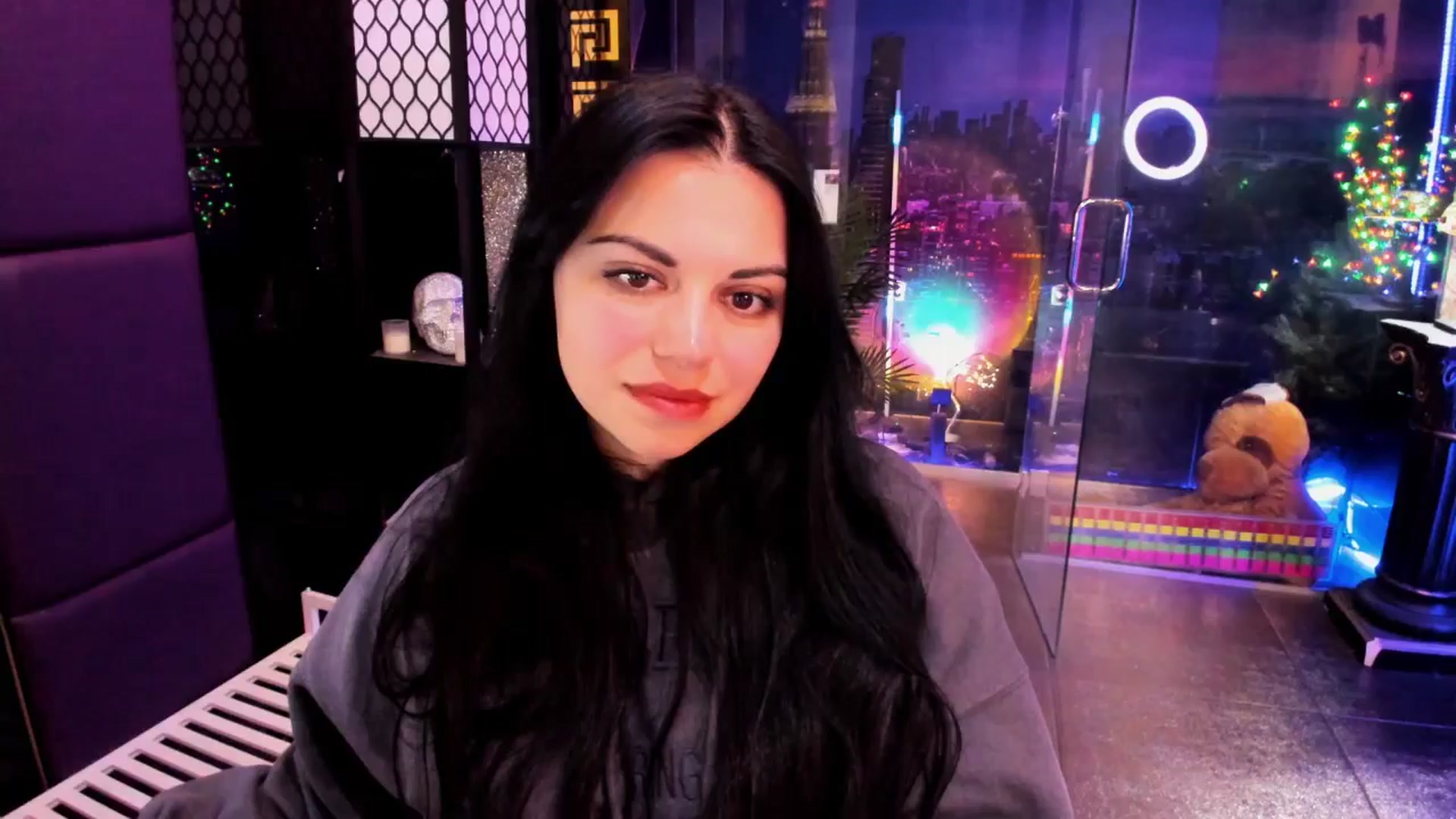 Gallery image thumbnail from sunn_o's myfreecams stream on, 03/29/2025, 10:14 image 13 of 20