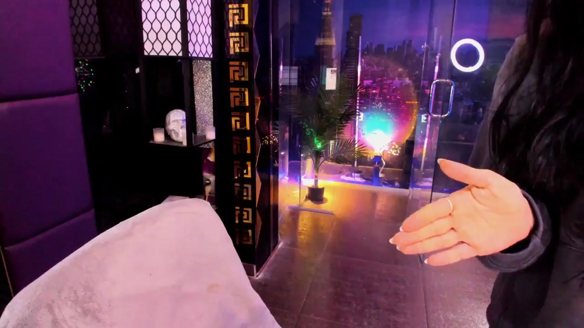 Gallery image thumbnail from sunn_o's myfreecams stream on, 03/29/2025, 10:14 image 17 of 20