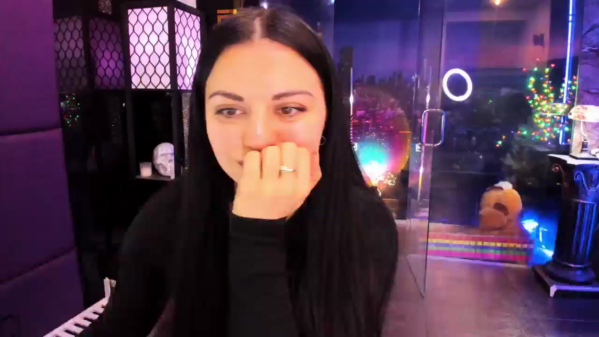 Gallery image thumbnail from sunn_o's myfreecams stream on, 04/09/2025, 09:31 image 20 of 20