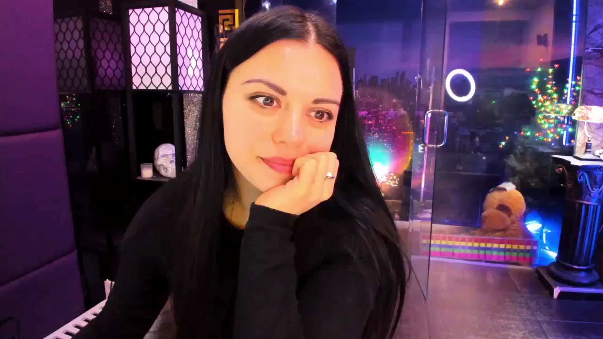 Gallery image thumbnail from sunn_o's myfreecams stream on, 04/09/2025, 09:31 image 19 of 20