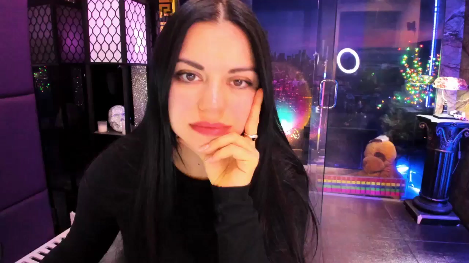 Gallery image thumbnail from sunn_o's myfreecams stream on, 04/09/2025, 09:31 image 8 of 20