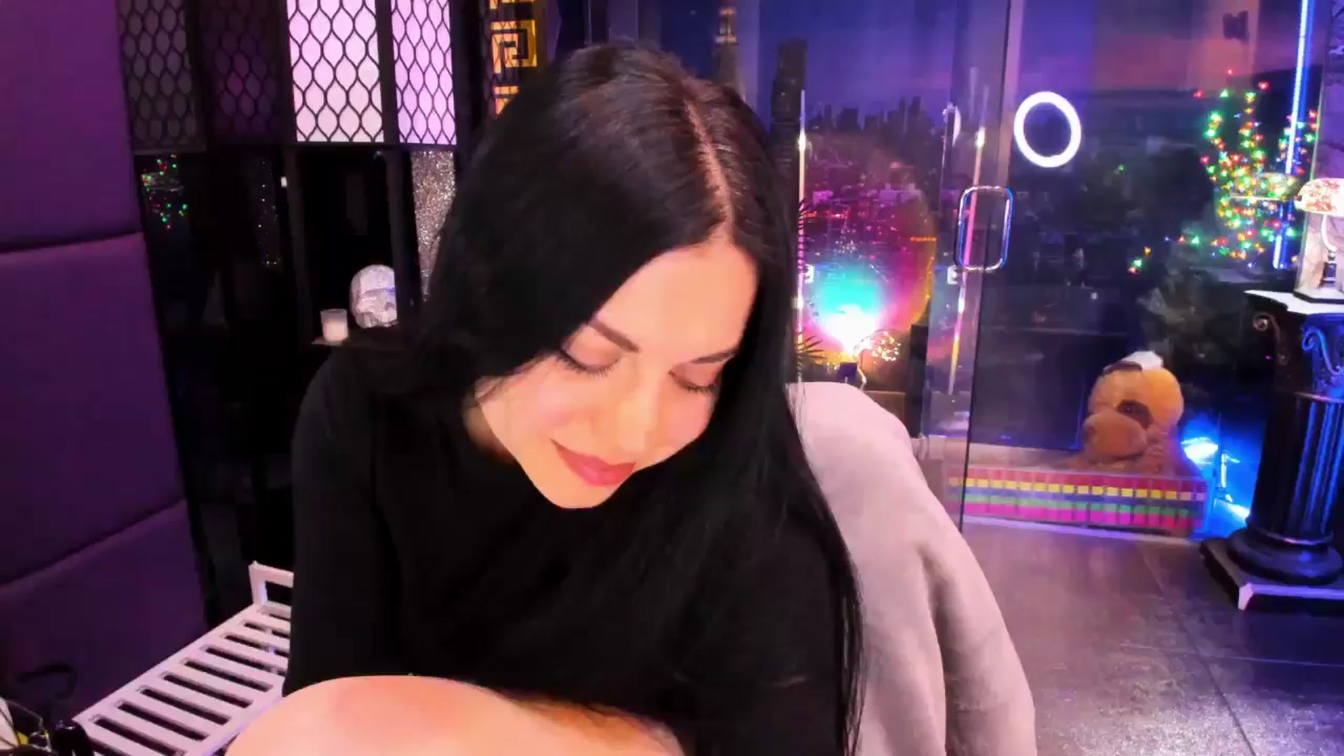 Gallery image thumbnail from sunn_o's myfreecams stream on, 04/09/2025, 11:06 image 17 of 20
