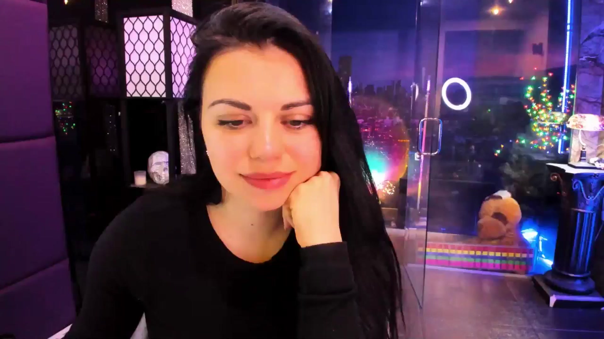 Gallery image thumbnail from sunn_o's myfreecams stream on, 04/09/2025, 11:06 image 7 of 20