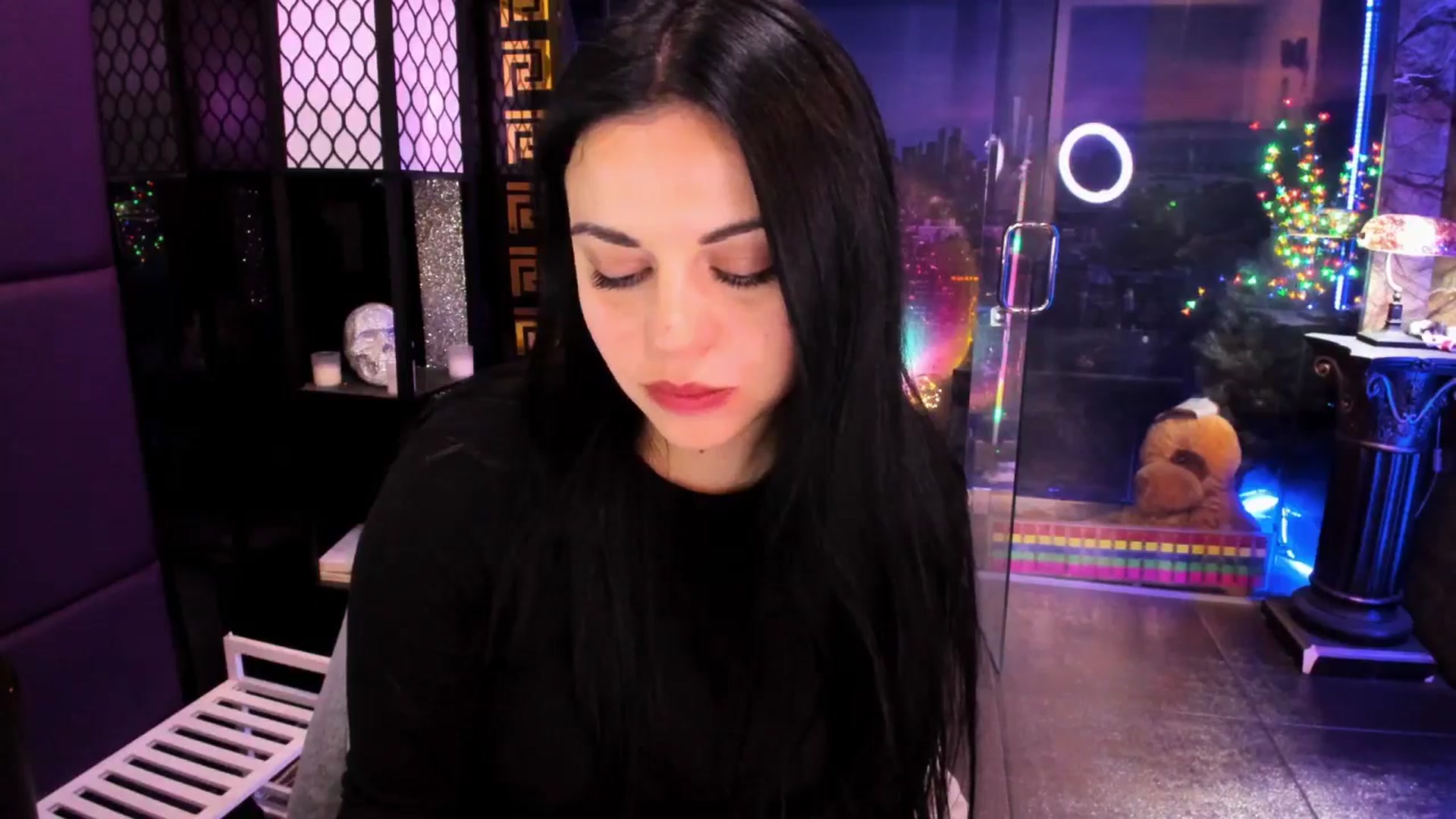 Gallery image thumbnail from sunn_o's myfreecams stream on, 04/13/2025, 13:05 image 5 of 20