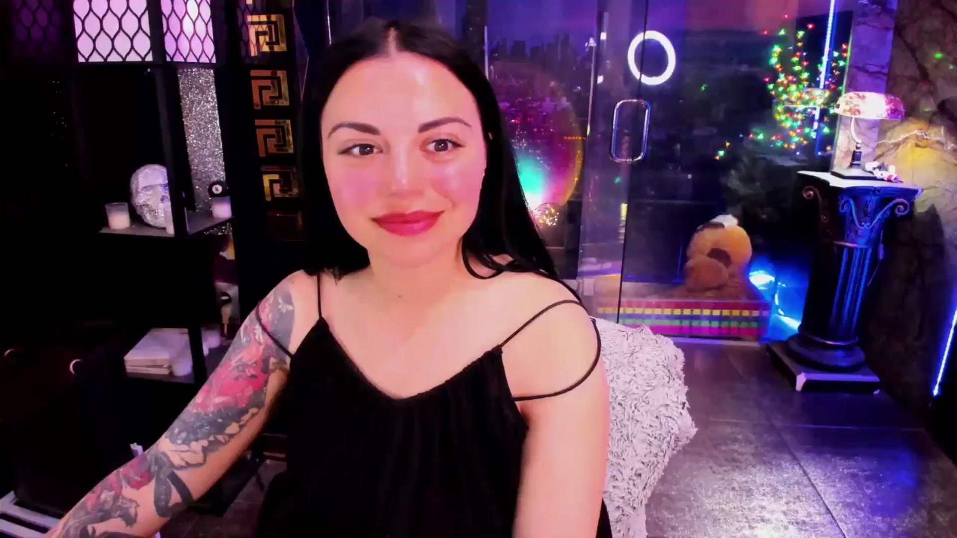 Gallery image thumbnail from sunn_o's myfreecams stream on, 06/12/2025, 11:59 image 2 of 20