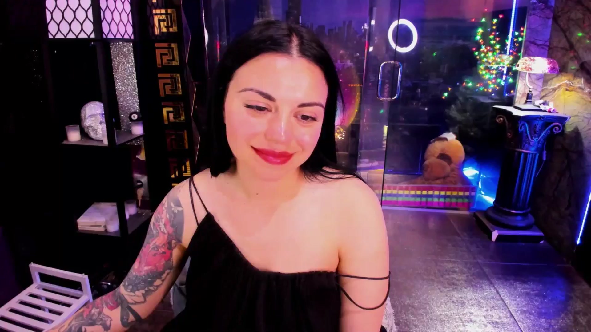 Gallery image thumbnail from sunn_o's myfreecams stream on, 06/12/2025, 11:59 image 14 of 20