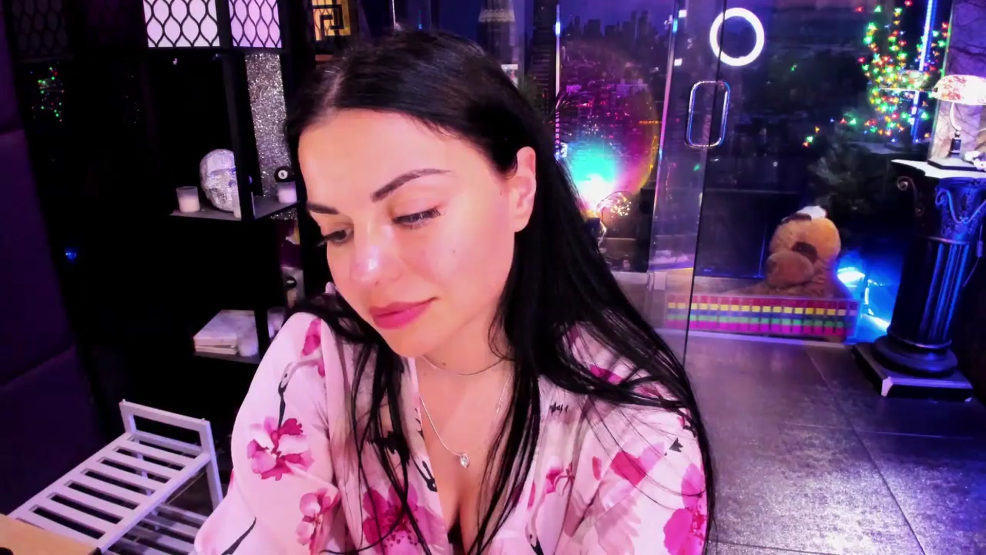 Gallery image thumbnail from sunn_o's myfreecams stream on, 06/26/2025, 11:50 image 15 of 20