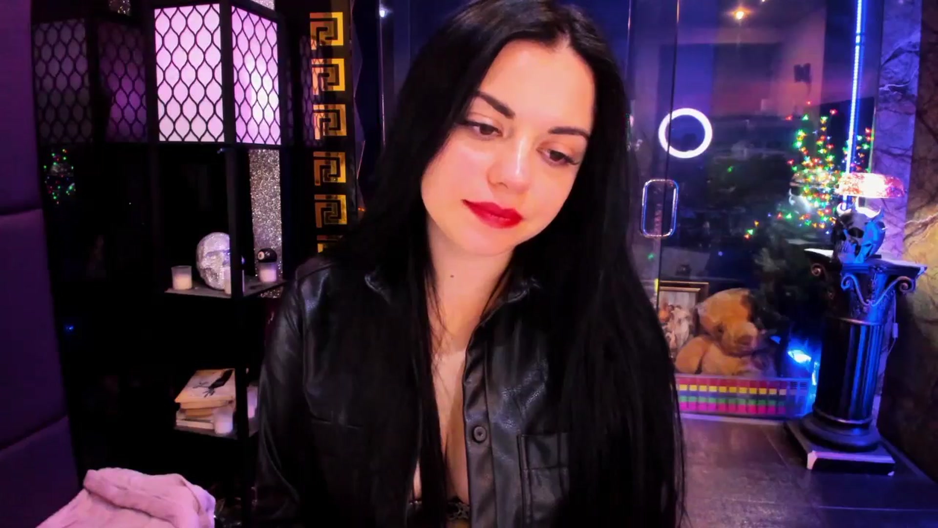 Gallery image thumbnail from sunn_o's myfreecams stream on, 12/31/2025, 11:53 image 6 of 20