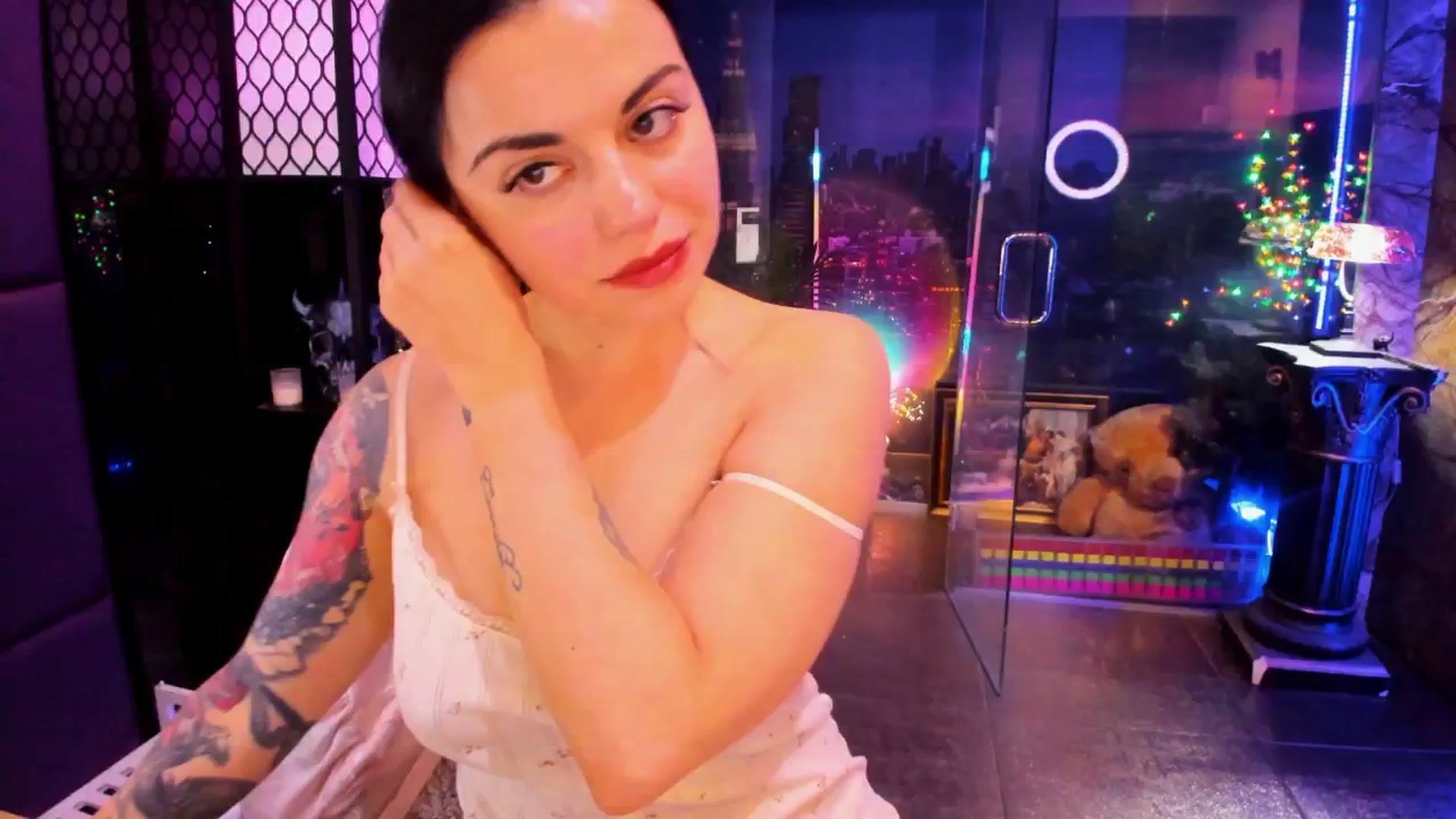 Gallery image thumbnail from sunn_o's myfreecams stream on, 02/12/2026, 11:15 image 2 of 20