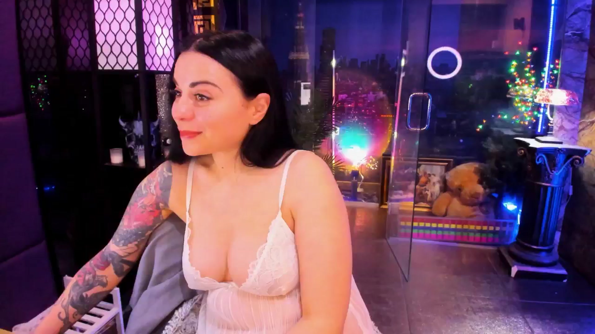 Gallery image thumbnail from sunn_o's myfreecams stream on, 02/15/2026, 13:39 image 19 of 20