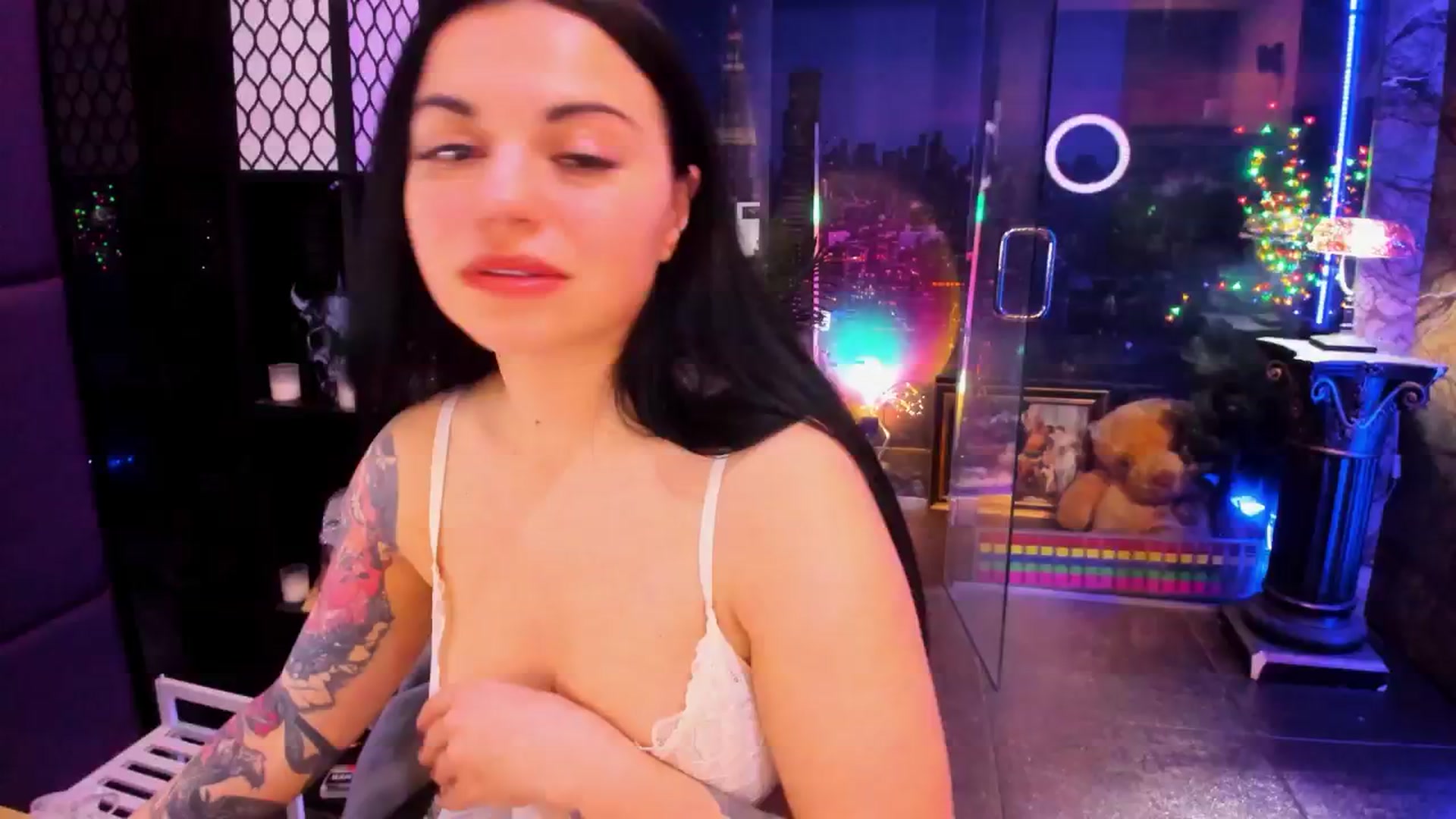 Gallery image thumbnail from sunn_o's myfreecams stream on, 02/15/2026, 13:39 image 20 of 20