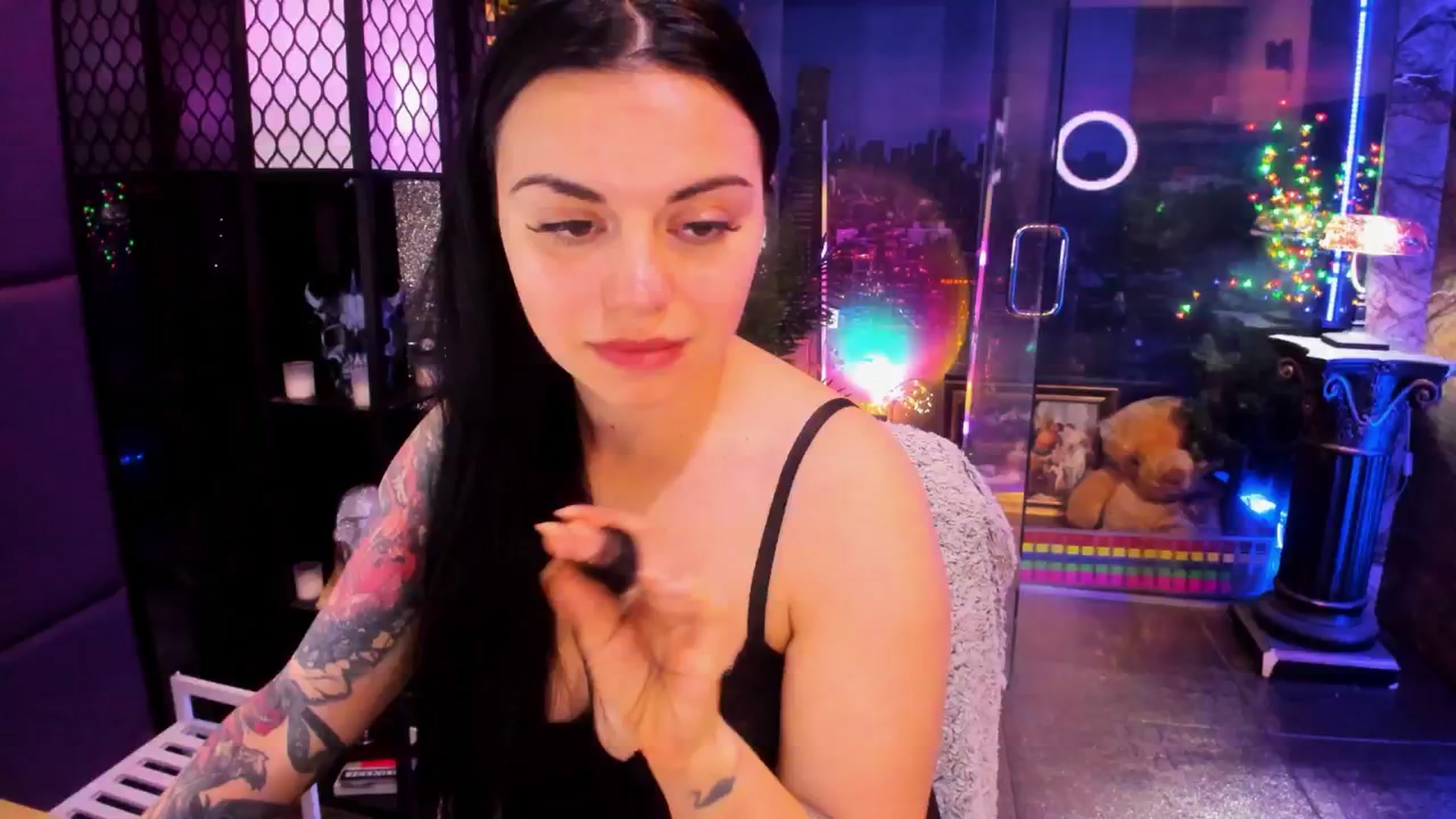 Gallery image thumbnail from sunn_o's myfreecams stream on, 02/17/2026, 12:55 image 18 of 20
