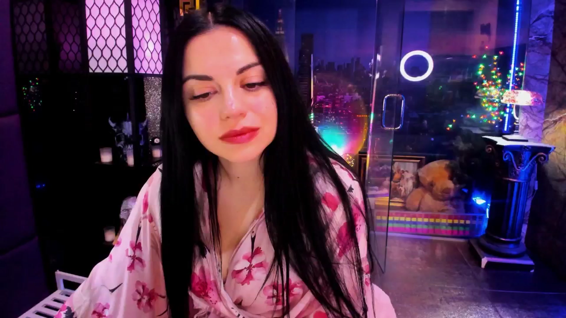 Gallery image thumbnail from sunn_o's myfreecams stream on, 03/05/2026, 07:37 image 18 of 20