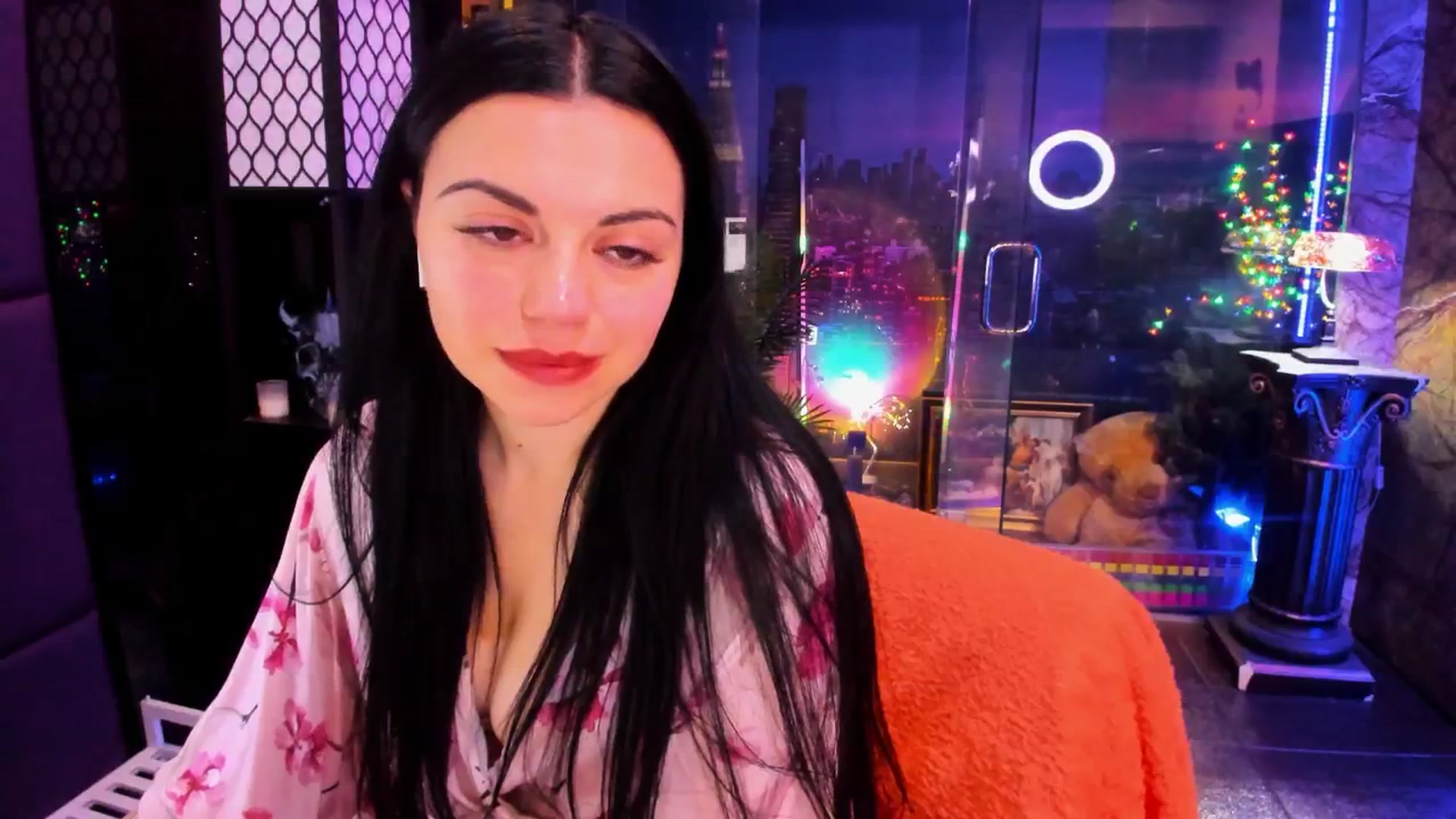 Gallery image thumbnail from sunn_o's myfreecams stream on, 03/05/2026, 08:49 image 3 of 20